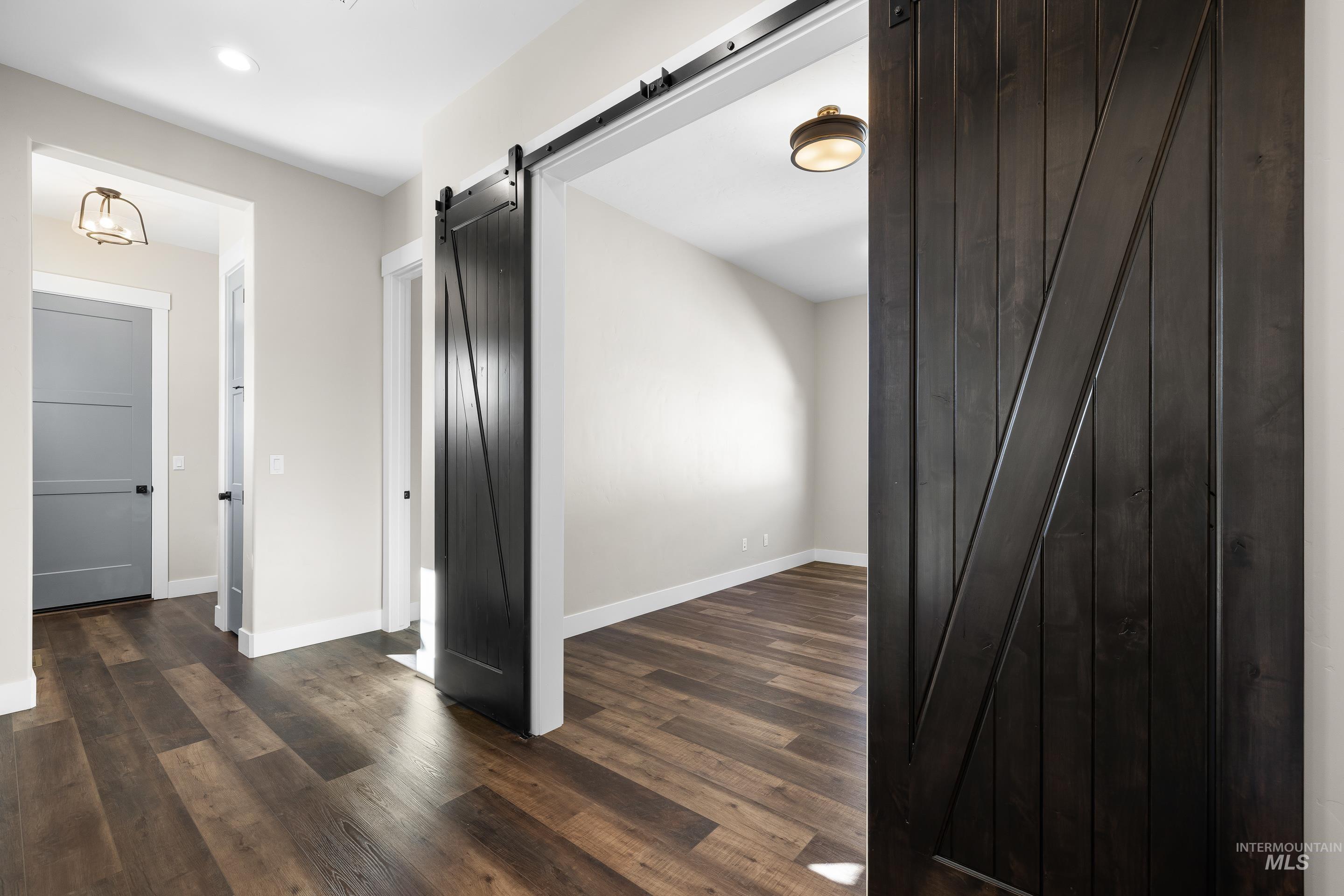 8368 W Sparks Lake Dr., Boise, Idaho 83714, 3 Bedrooms, 2.5 Bathrooms, Residential For Sale, Price $998,000, 98979770