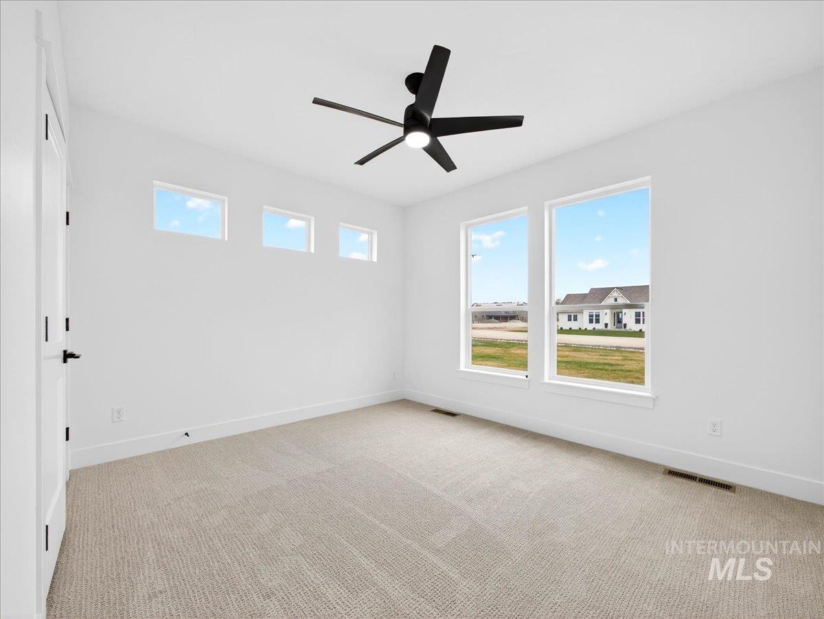 25773 Clydesdale Lane, Parma, Idaho 83660, 4 Bedrooms, 2.5 Bathrooms, Residential For Sale, Price $998,900, 98979771