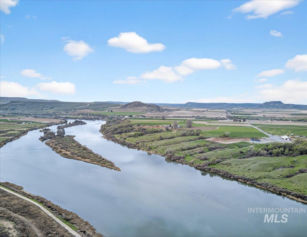 25773 Clydesdale Lane, Parma, Idaho 83660, 4 Bedrooms, 2.5 Bathrooms, Residential For Sale, Price $998,900, 98979771