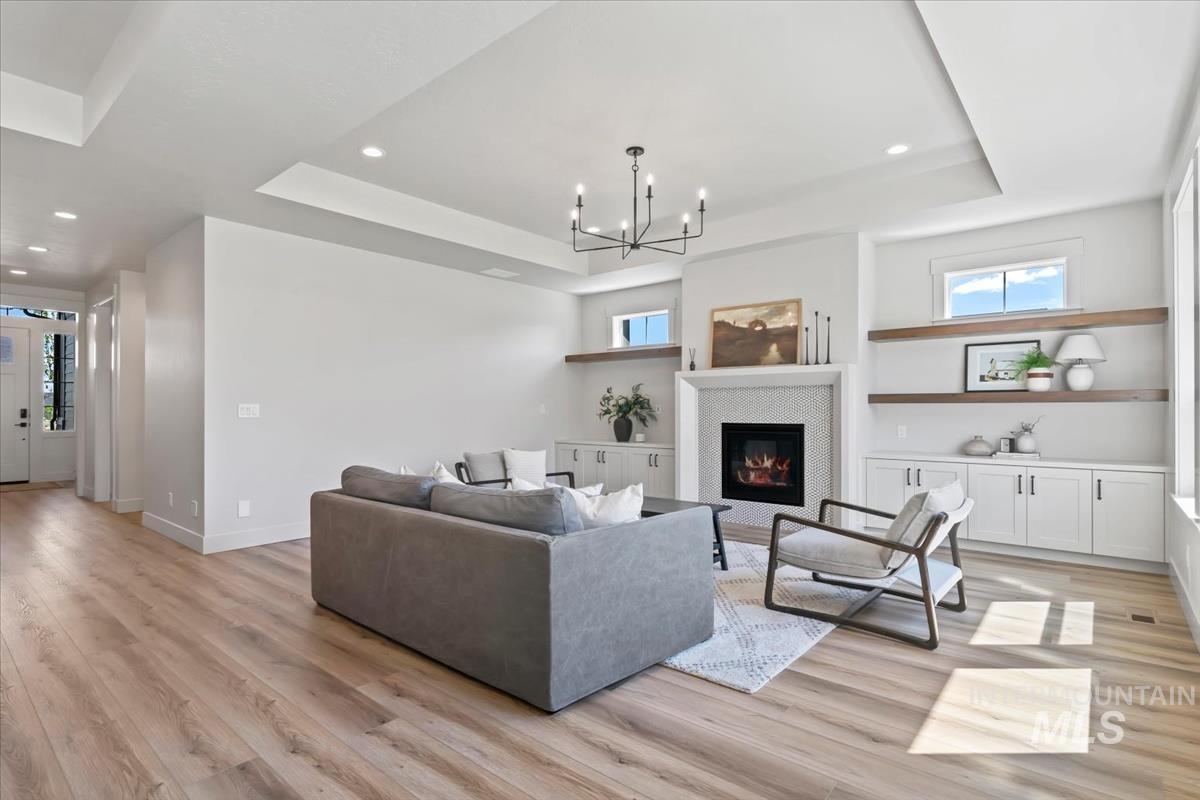 2653 E Cavern Dr., Meridian, Idaho 83642, 3 Bedrooms, 3.5 Bathrooms, Residential For Sale, Price $874,900, 98979772