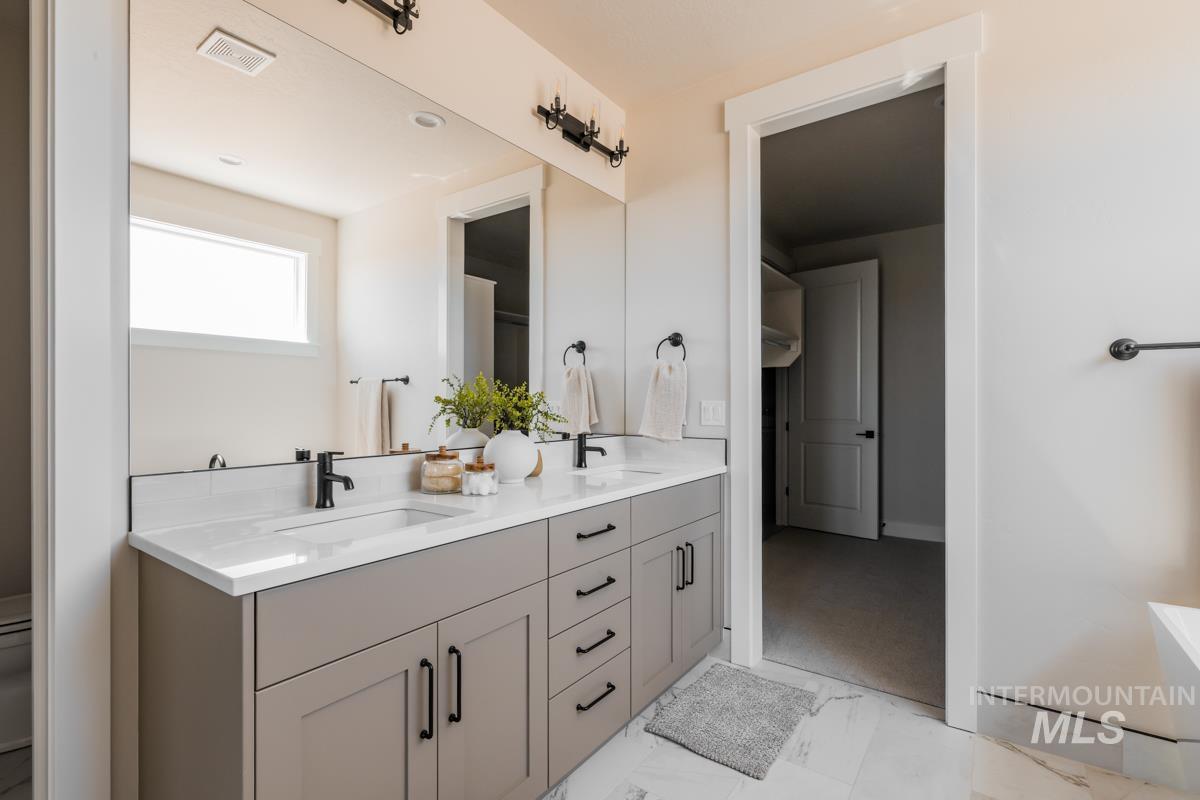 2653 E Cavern Way, Meridian, Idaho 83642, 3 Bedrooms, 3.5 Bathrooms, Residential For Sale, Price $874,900, 98979772