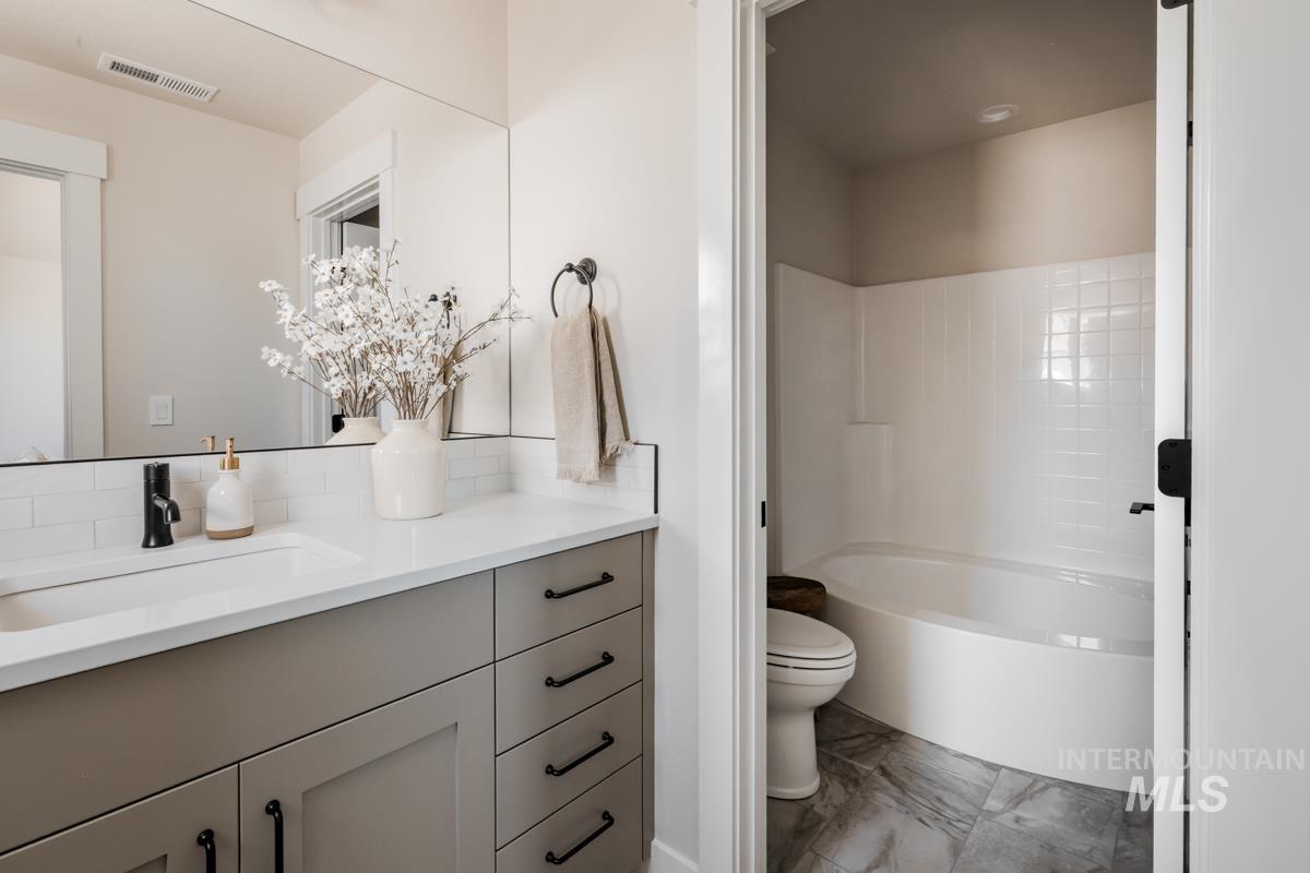 2653 E Cavern Way, Meridian, Idaho 83642, 3 Bedrooms, 3.5 Bathrooms, Residential For Sale, Price $874,900, 98979772