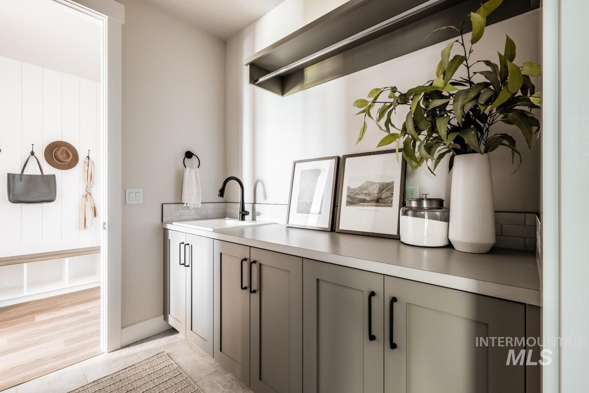 2653 E Cavern Way, Meridian, Idaho 83642, 3 Bedrooms, 3.5 Bathrooms, Residential For Sale, Price $874,900, 98979772