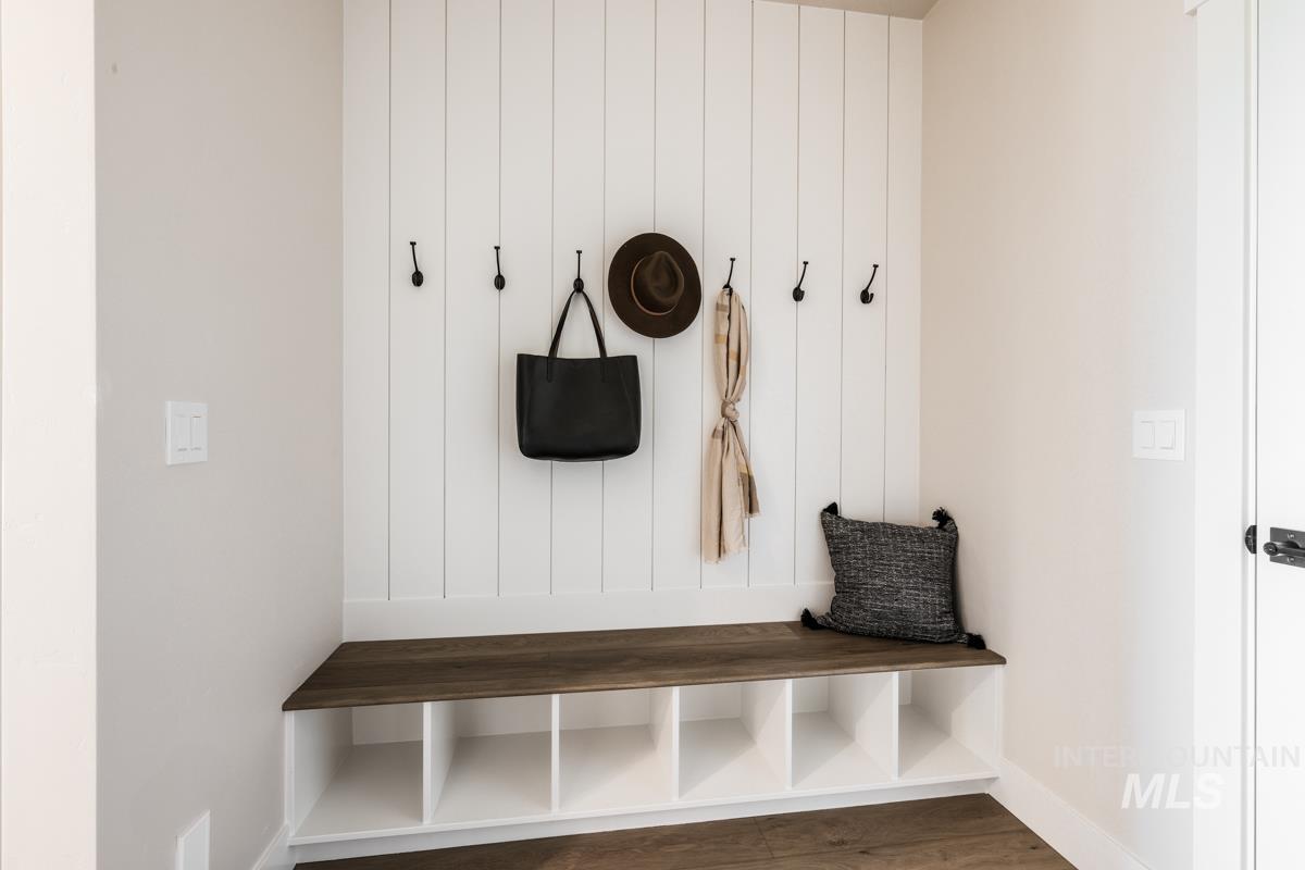 2653 E Cavern Way, Meridian, Idaho 83642, 3 Bedrooms, 3.5 Bathrooms, Residential For Sale, Price $874,900, 98979772