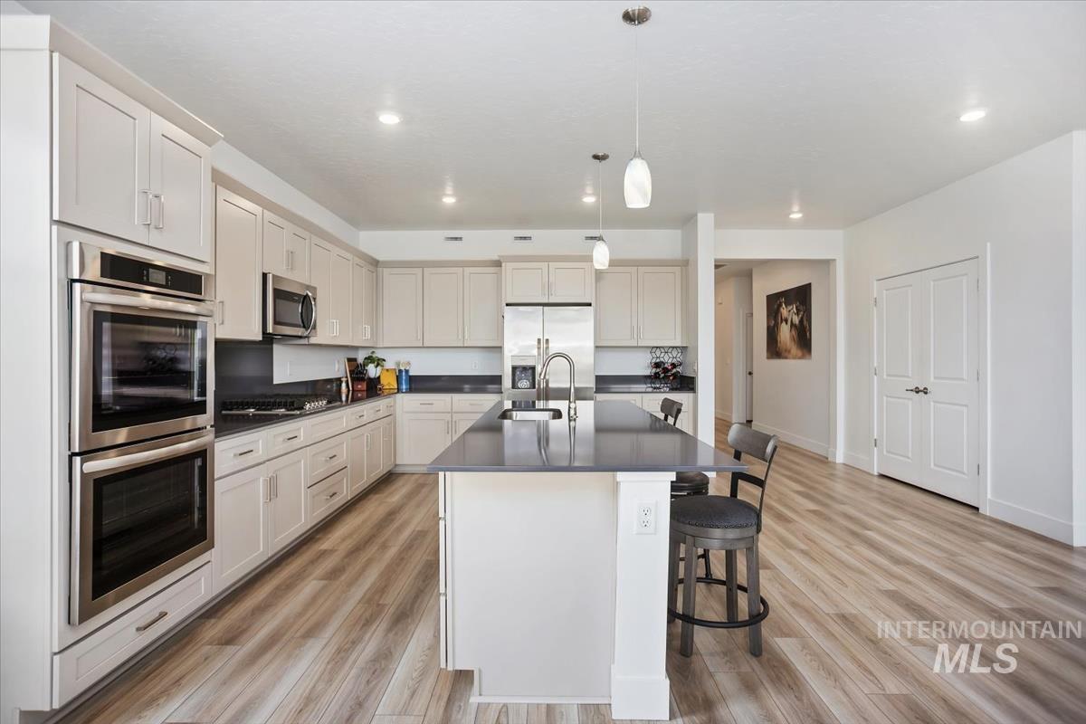 3769 S Angel Falls Way, Nampa, Idaho 83686, 3 Bedrooms, 2 Bathrooms, Residential For Sale, Price $617,500, 98979773