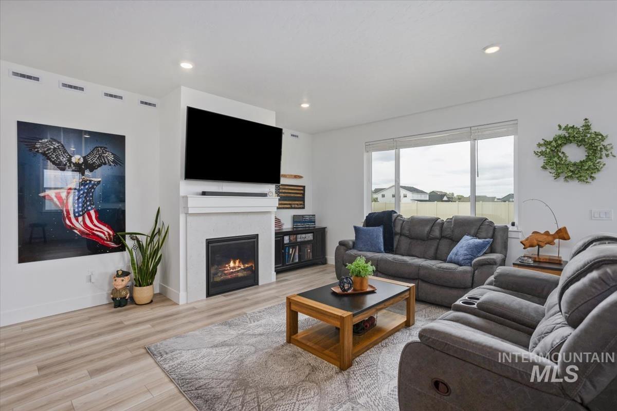 3769 S Angel Falls Way, Nampa, Idaho 83686, 3 Bedrooms, 2 Bathrooms, Residential For Sale, Price $617,500, 98979773