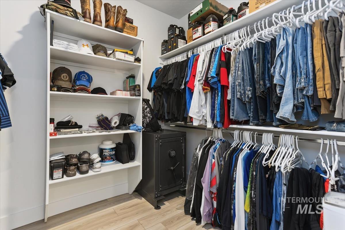 3769 S Angel Falls Way, Nampa, Idaho 83686, 3 Bedrooms, 2 Bathrooms, Residential For Sale, Price $617,500, 98979773