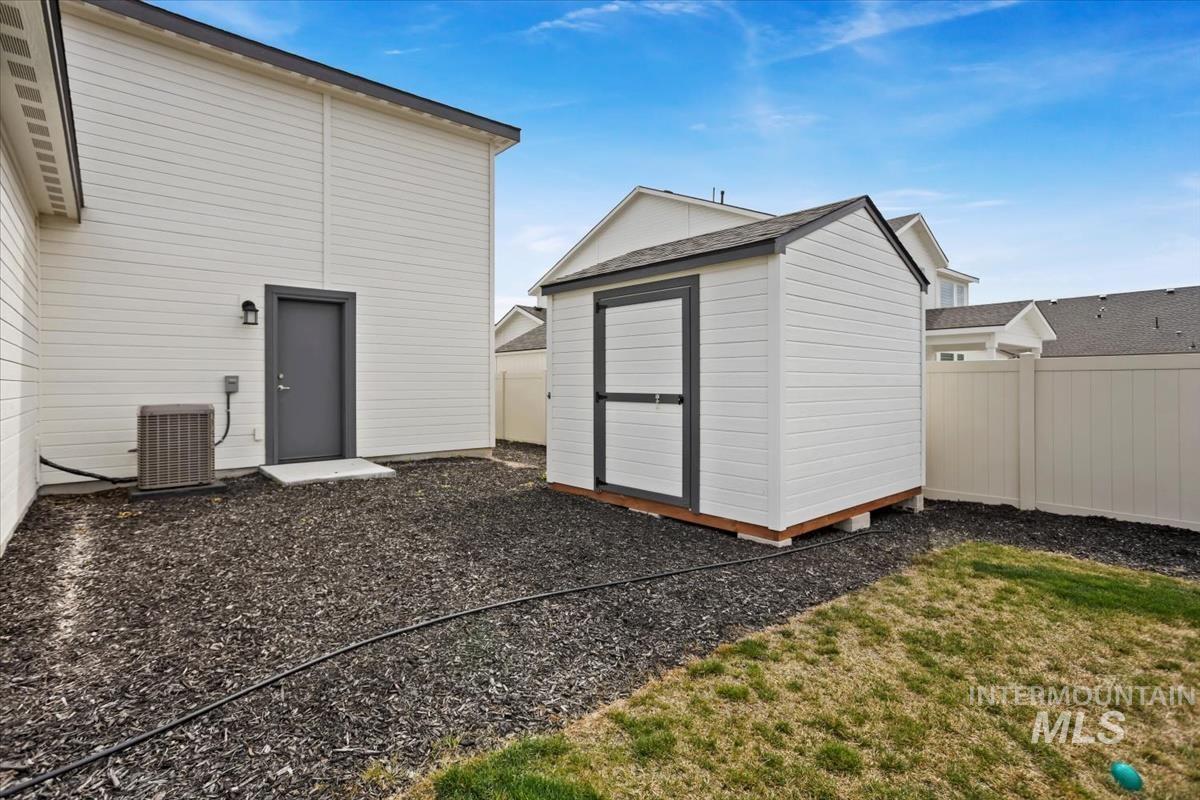 3769 S Angel Falls Way, Nampa, Idaho 83686, 3 Bedrooms, 2 Bathrooms, Residential For Sale, Price $617,500, 98979773