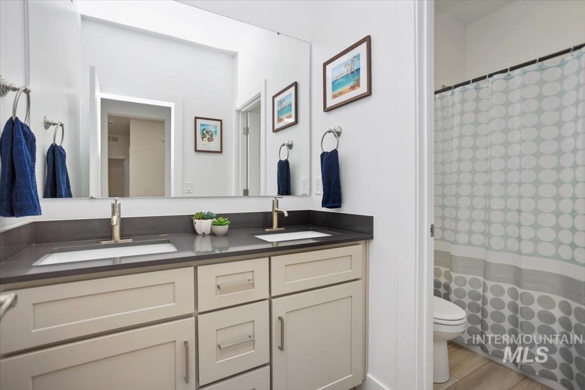 3769 S Angel Falls Way, Nampa, Idaho 83686, 3 Bedrooms, 2 Bathrooms, Residential For Sale, Price $617,500, 98979773