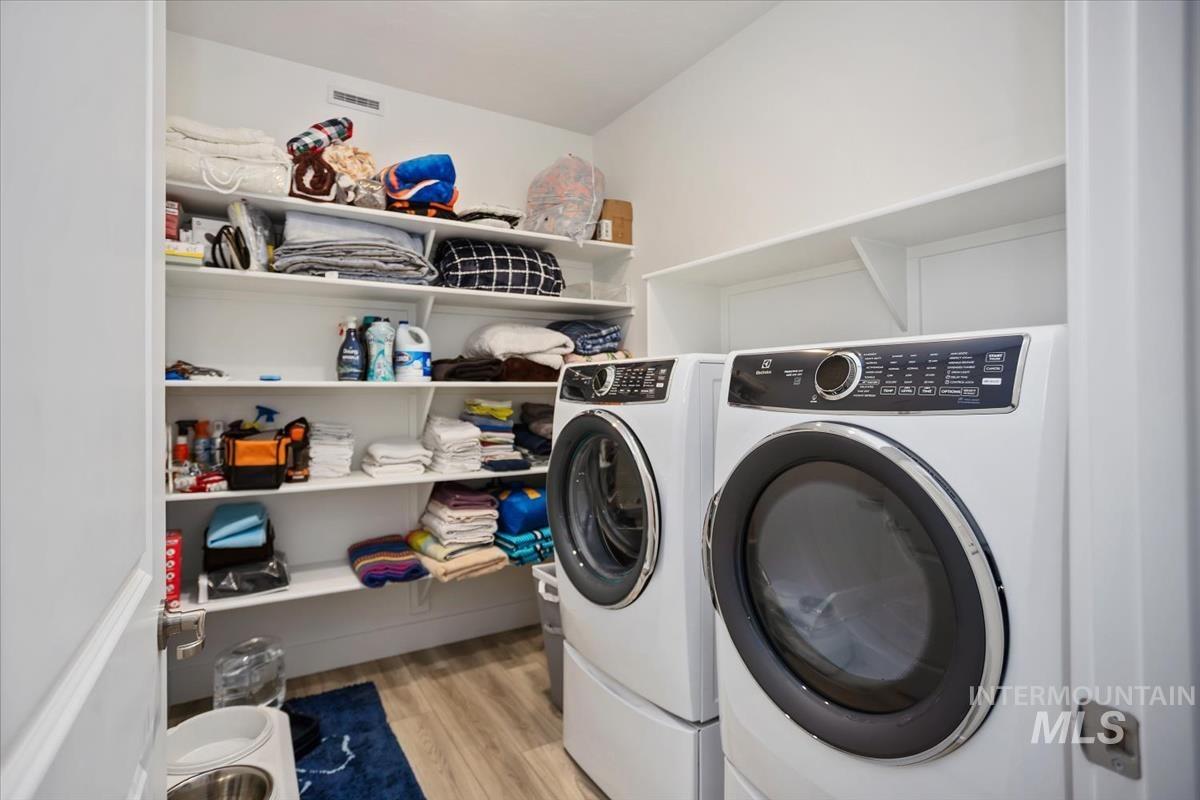 3769 S Angel Falls Way, Nampa, Idaho 83686, 3 Bedrooms, 2 Bathrooms, Residential For Sale, Price $617,500, 98979773