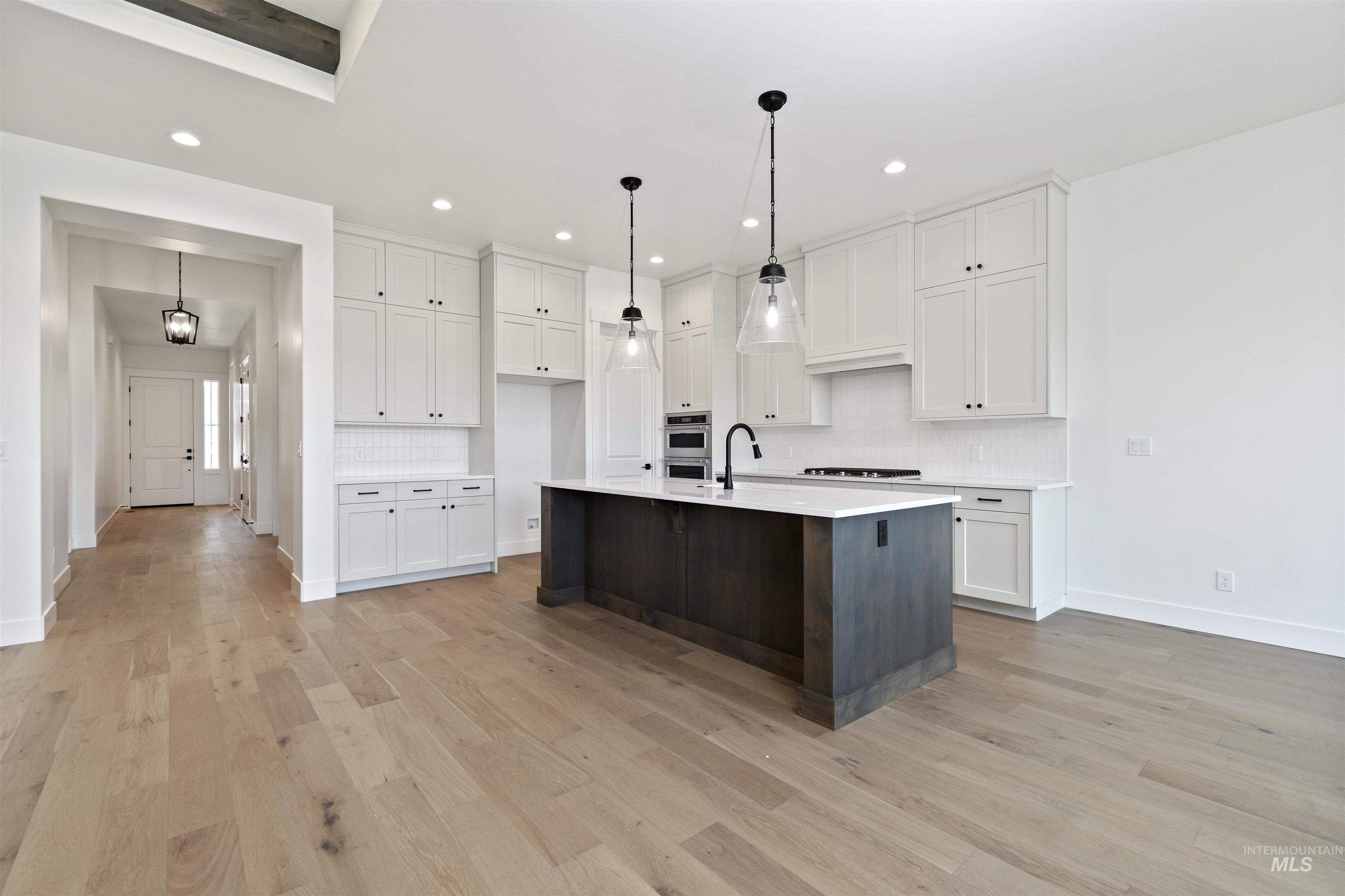 2117 E Sweet Pearl, Kuna, Idaho 83634, 4 Bedrooms, 2 Bathrooms, Residential For Sale, Price $599,880, 98979776