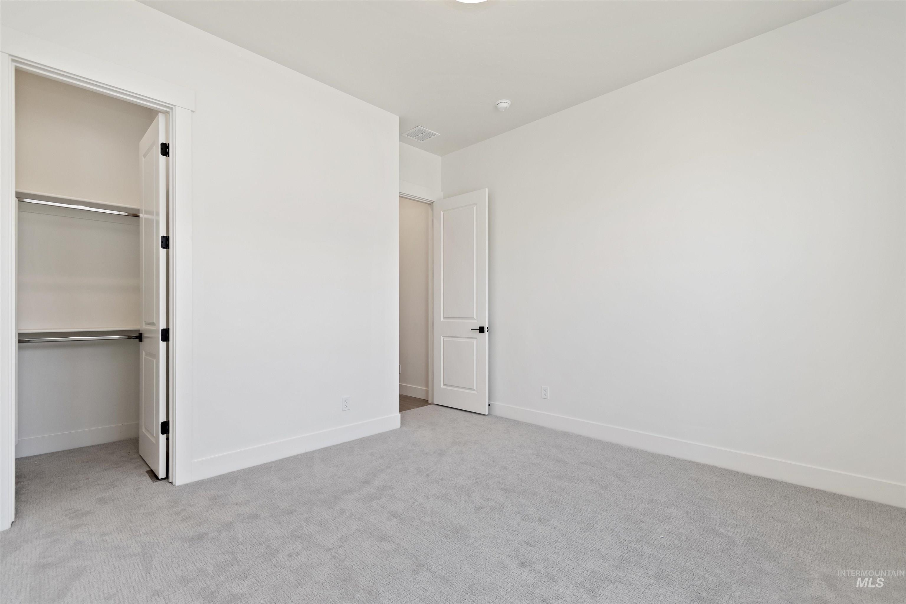 2117 E Sweet Pearl, Kuna, Idaho 83634, 4 Bedrooms, 2 Bathrooms, Residential For Sale, Price $599,880, 98979776