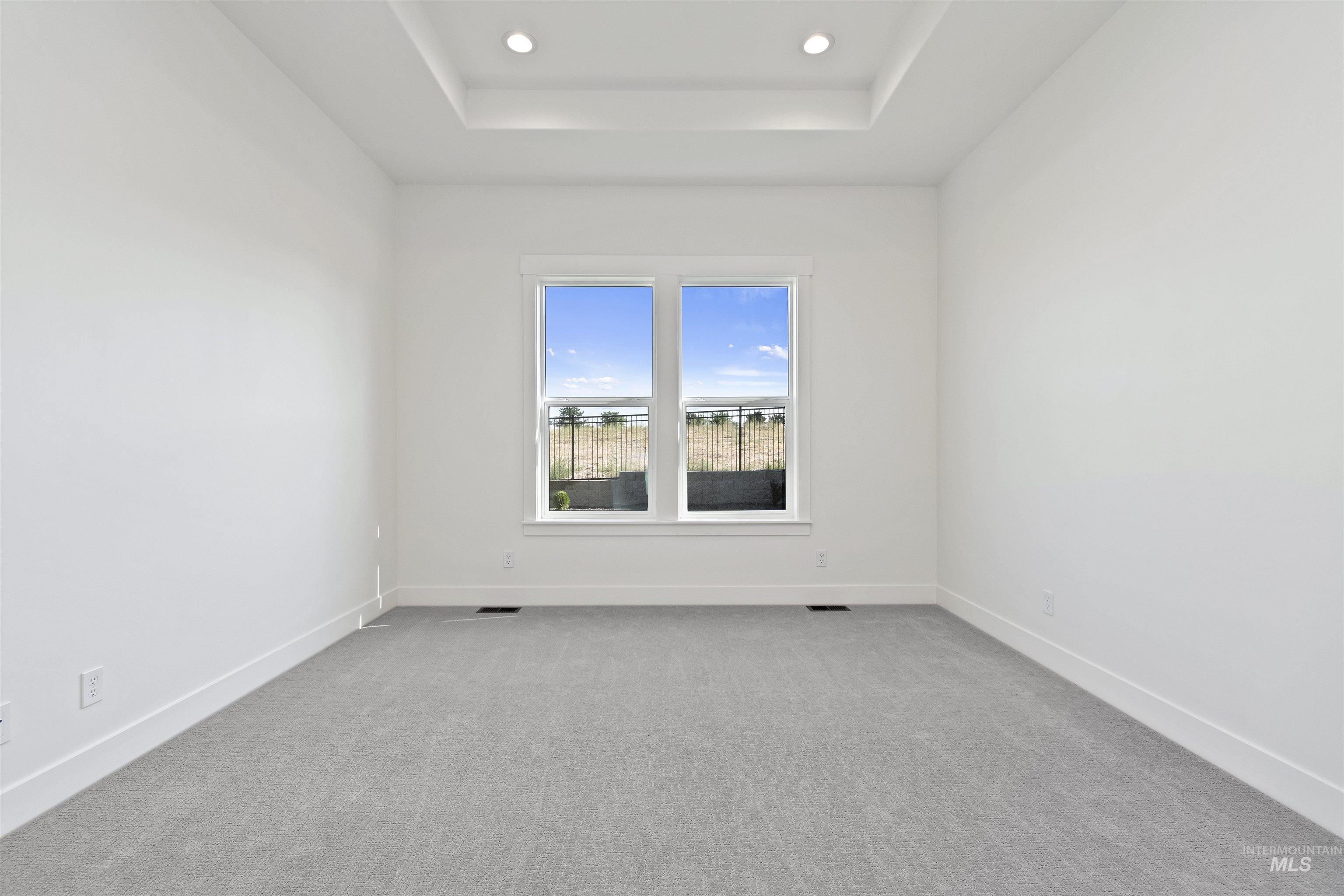 2117 E Sweet Pearl, Kuna, Idaho 83634, 4 Bedrooms, 2 Bathrooms, Residential For Sale, Price $599,880, 98979776