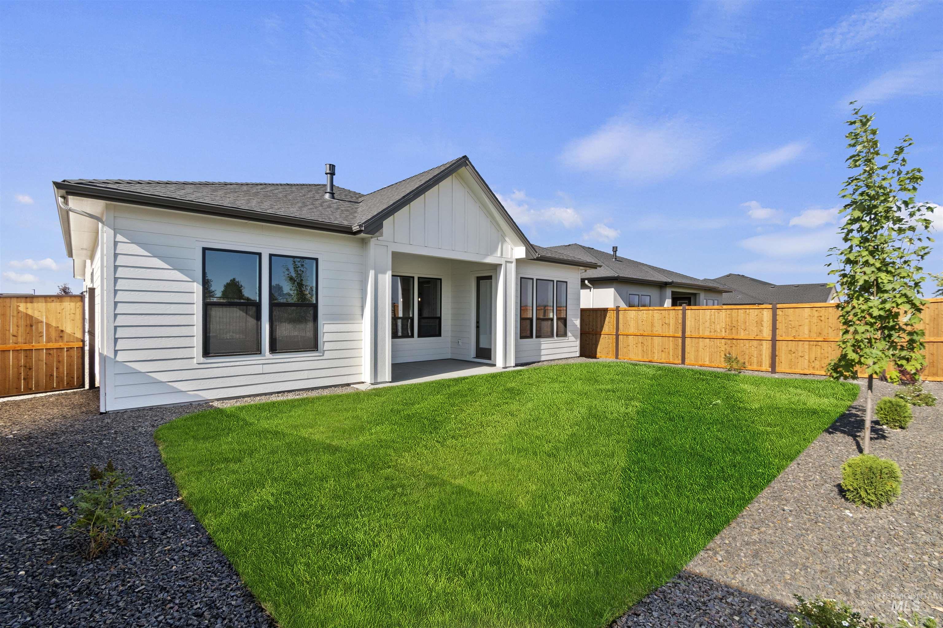 2117 E Sweet Pearl, Kuna, Idaho 83634, 4 Bedrooms, 2 Bathrooms, Residential For Sale, Price $599,880, 98979776