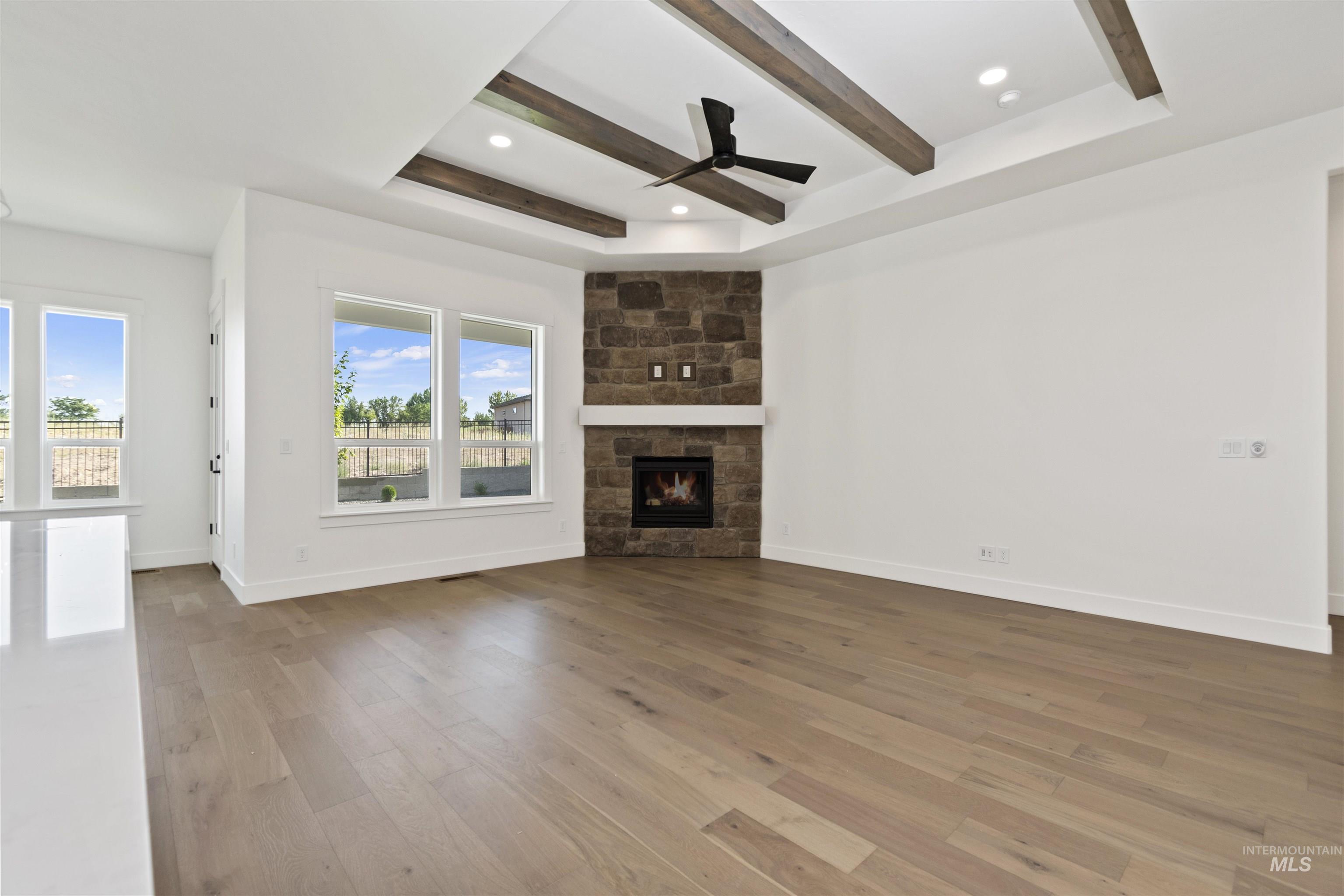 2117 E Sweet Pearl, Kuna, Idaho 83634, 4 Bedrooms, 2 Bathrooms, Residential For Sale, Price $599,880, 98979776