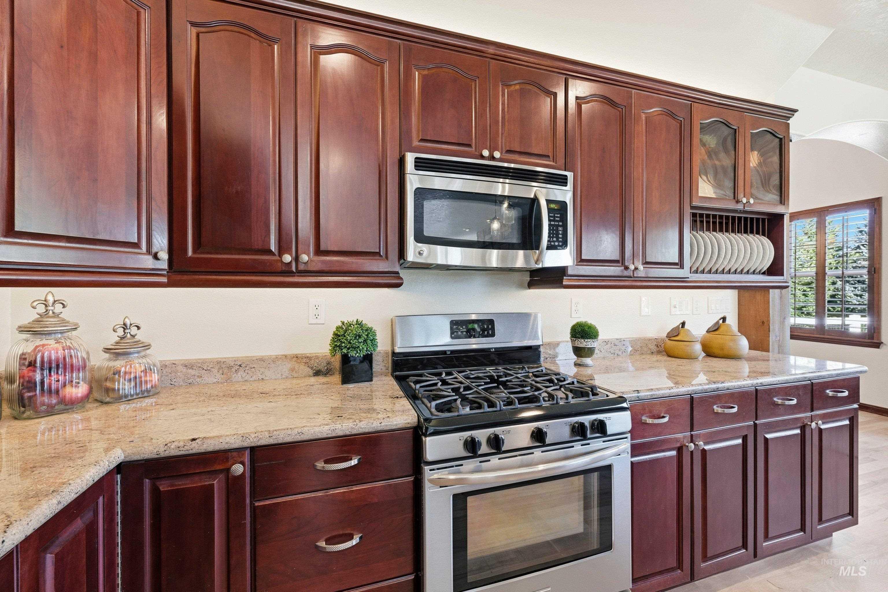 8018 W Snowberry Court, Boise, Idaho 83709, 4 Bedrooms, 2.5 Bathrooms, Residential For Sale, Price $1,499,000,MLS 98979777