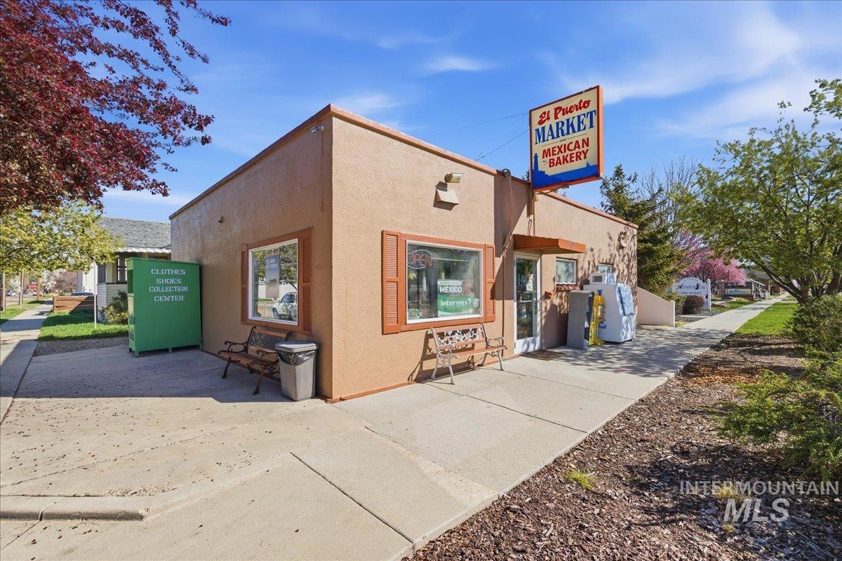 300 S Washington, Emmett, Idaho 83617, Business/Commercial For Sale, Price $340,000,MLS 98979778