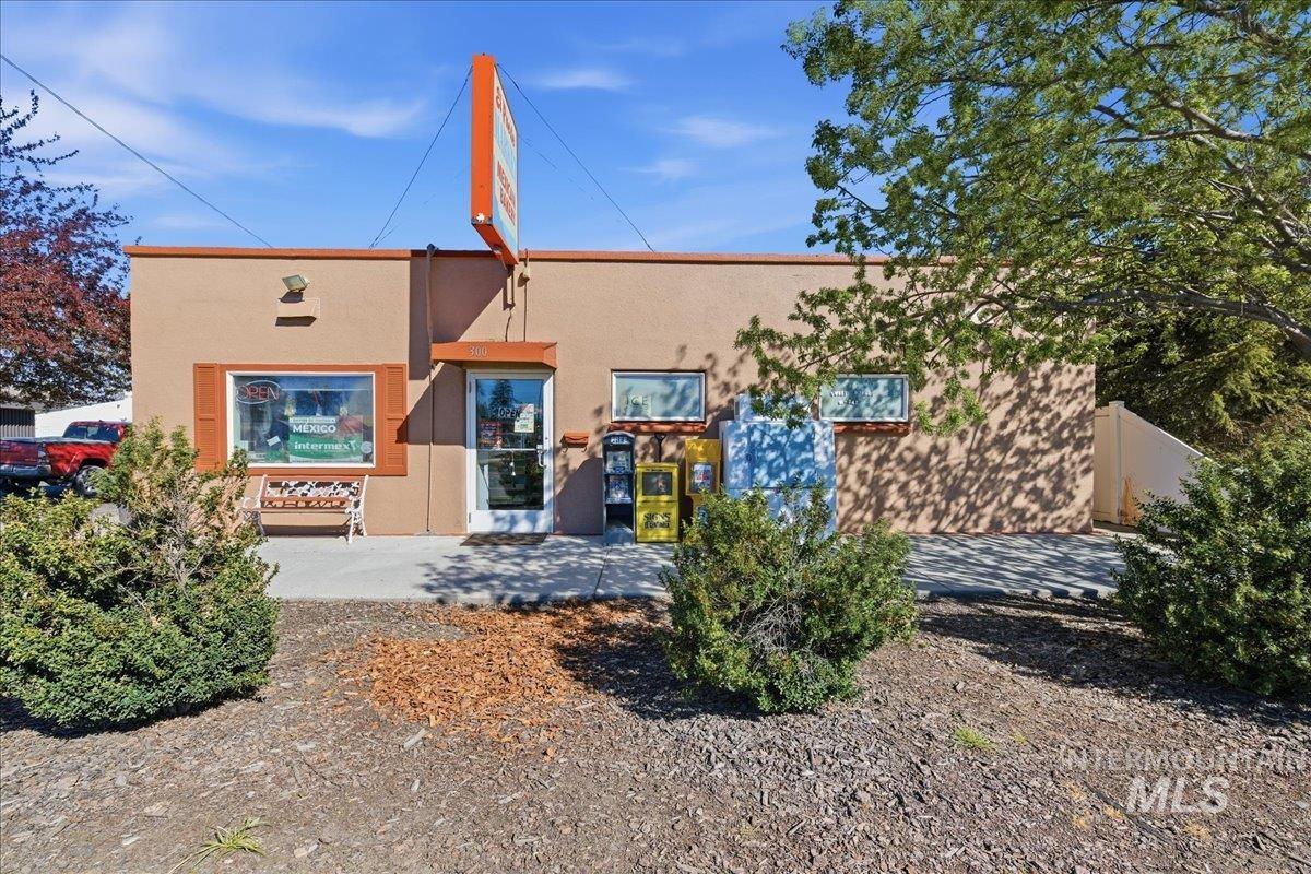 300 S Washington, Emmett, Idaho 83617, Business/Commercial For Sale, Price $340,000,MLS 98979778