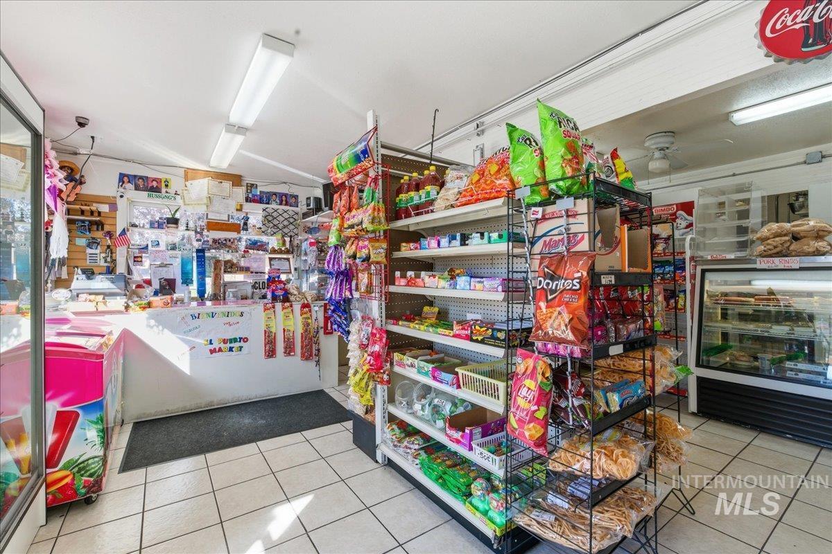 300 S Washington, Emmett, Idaho 83617, Business/Commercial For Sale, Price $340,000,MLS 98979778