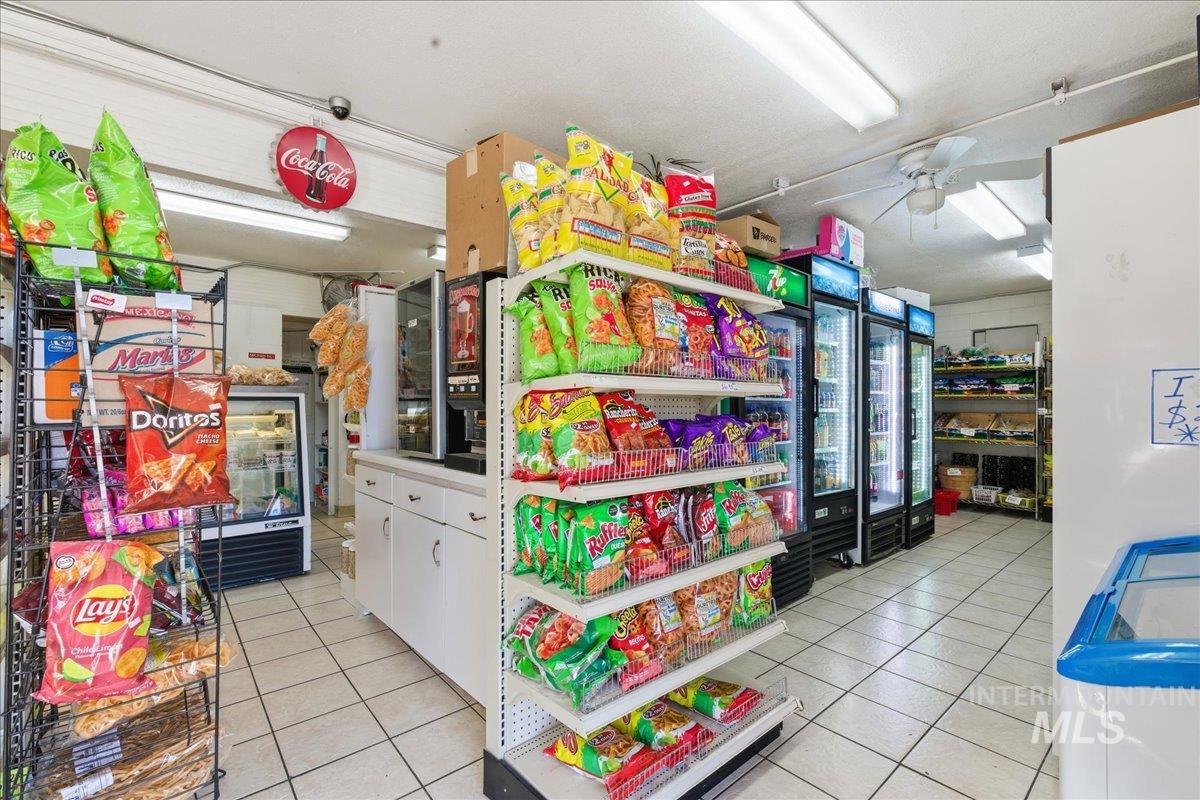 300 S Washington, Emmett, Idaho 83617, Business/Commercial For Sale, Price $340,000,MLS 98979778