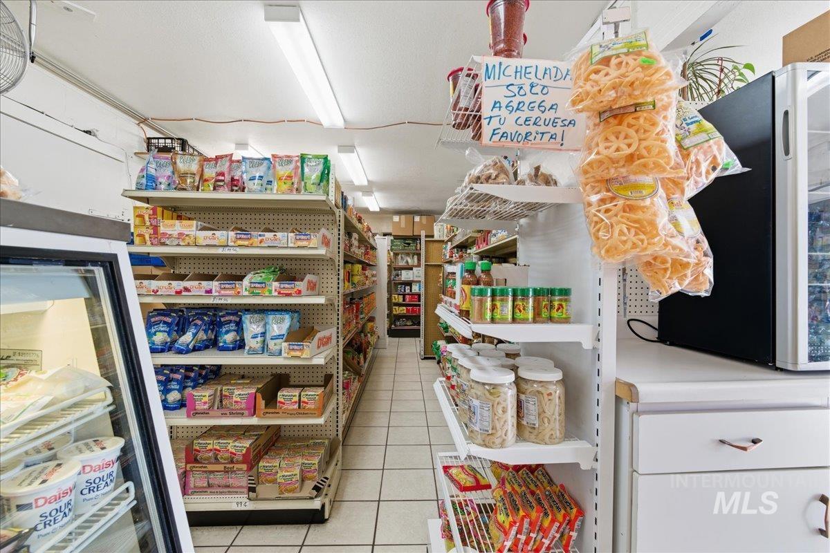 300 S Washington, Emmett, Idaho 83617, Business/Commercial For Sale, Price $340,000,MLS 98979778