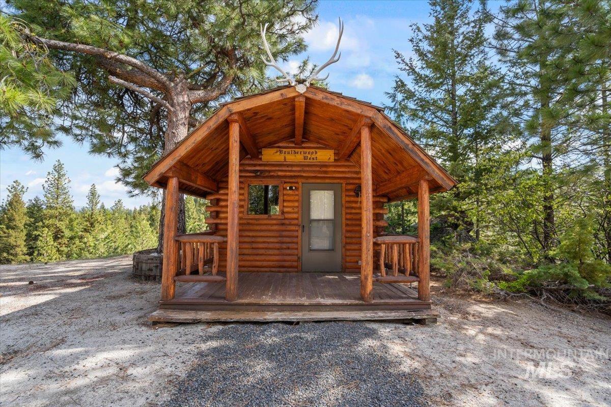 67 Little Donner Drive, Cascade, Idaho 83611, Residential For Sale, Price $1,595,000,MLS 98979779