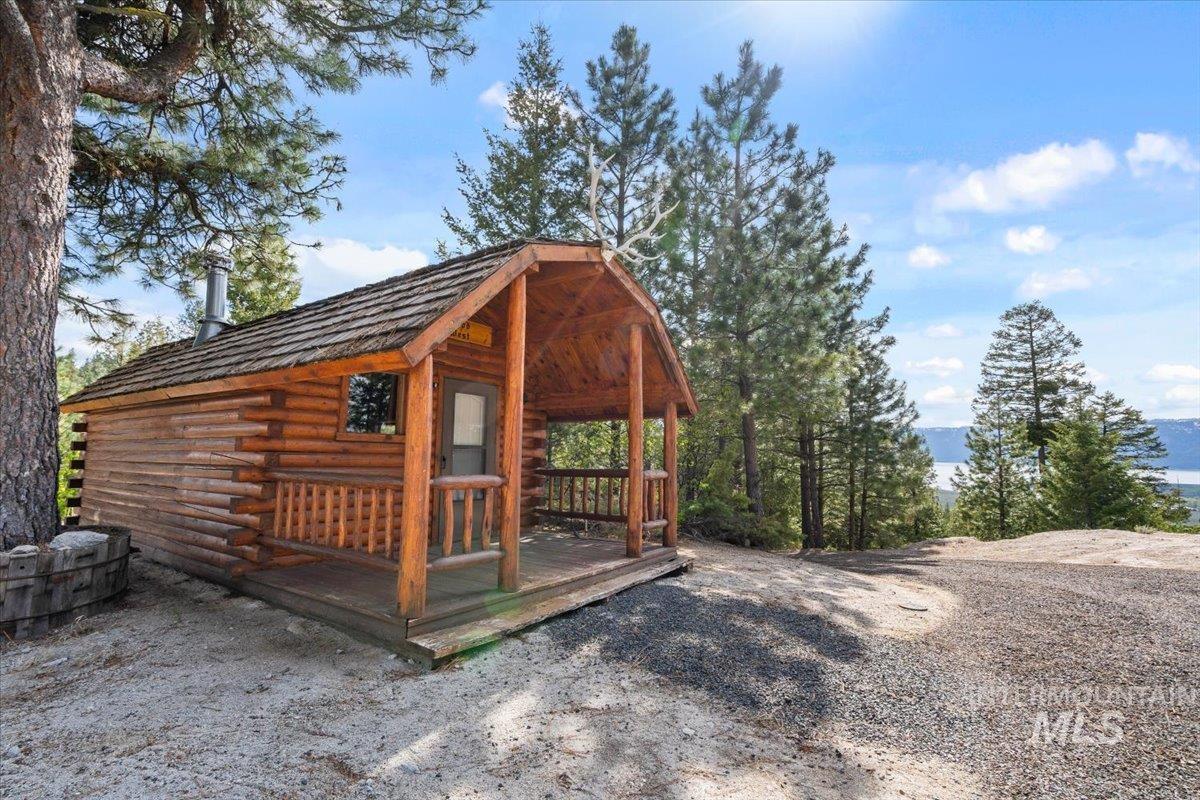 67 Little Donner Drive, Cascade, Idaho 83611, Residential For Sale, Price $1,595,000,MLS 98979779