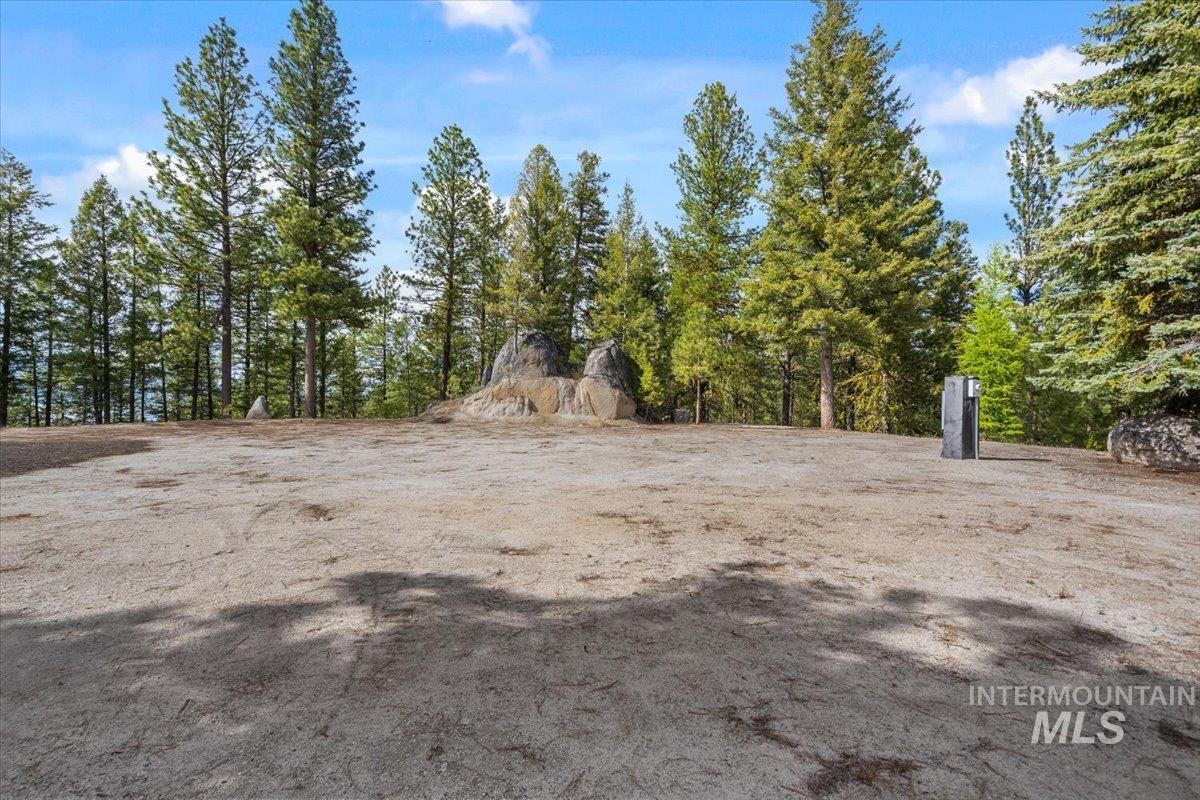 67 Little Donner Drive, Cascade, Idaho 83611, Residential For Sale, Price $1,595,000,MLS 98979779