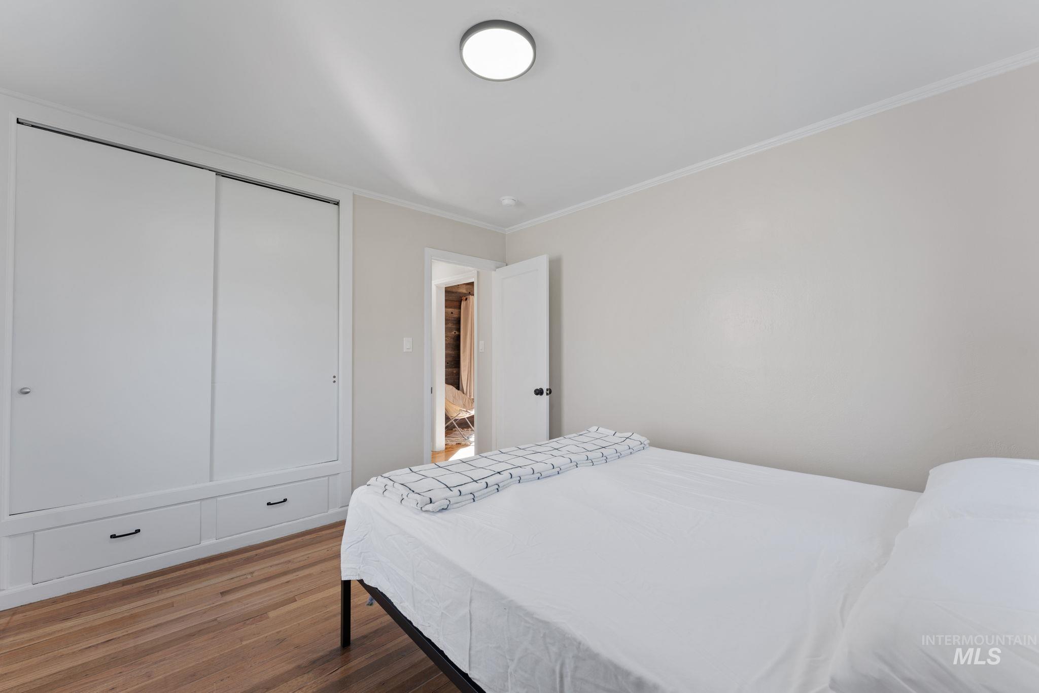 283 E Ave. B, Wendell, Idaho 83355, 2 Bedrooms, 1 Bathroom, Residential For Sale, Price $225,000, 98979780