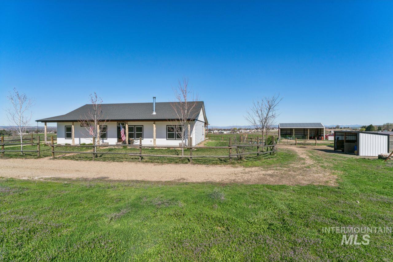 3011 Center Ave, Payette, Idaho 83661, 4 Bedrooms, 2.5 Bathrooms, Residential For Sale, Price $749,900,MLS 98979786