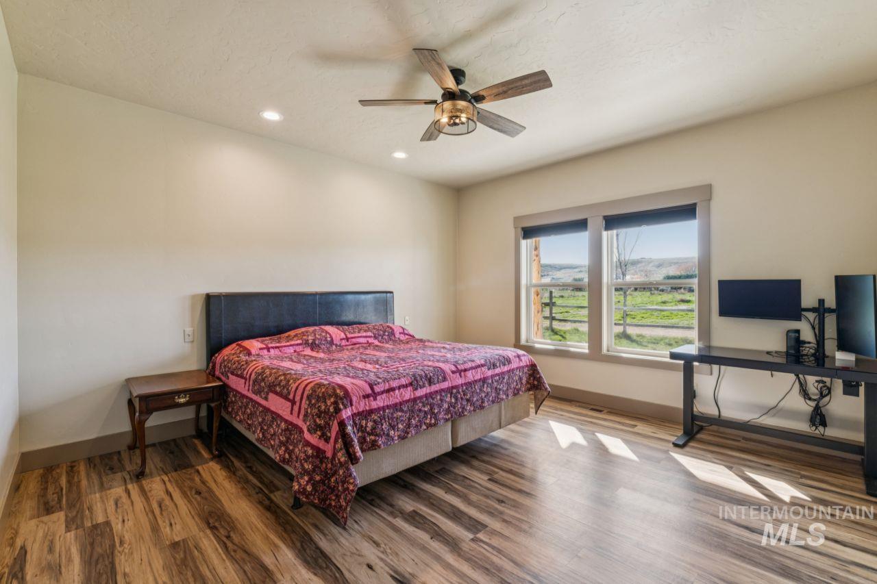 3011 Center Ave, Payette, Idaho 83661, 4 Bedrooms, 2.5 Bathrooms, Residential For Sale, Price $749,900,MLS 98979786