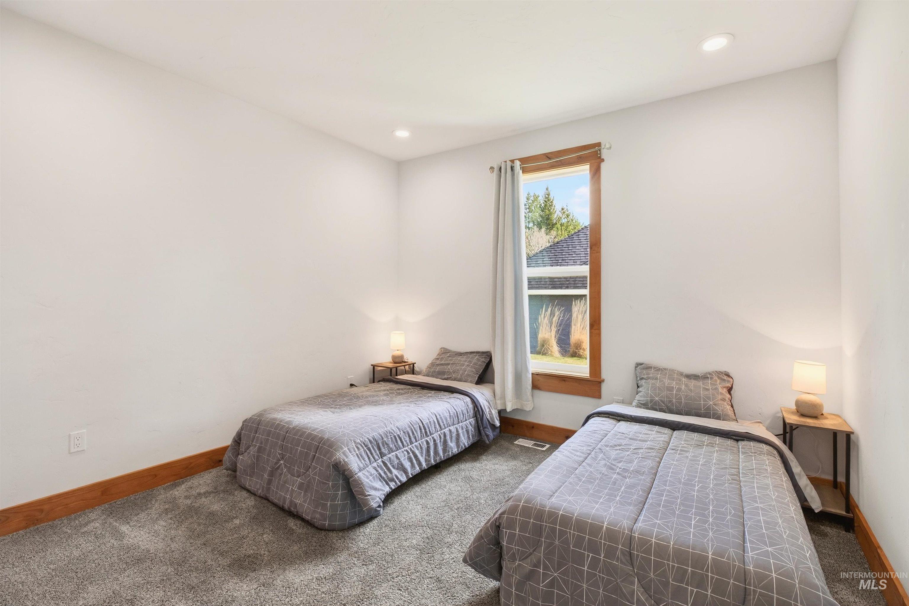 1321 Lande Lane, Moscow, Idaho 83843, 4 Bedrooms, 3 Bathrooms, Residential For Sale, Price $755,000,MLS 98979788