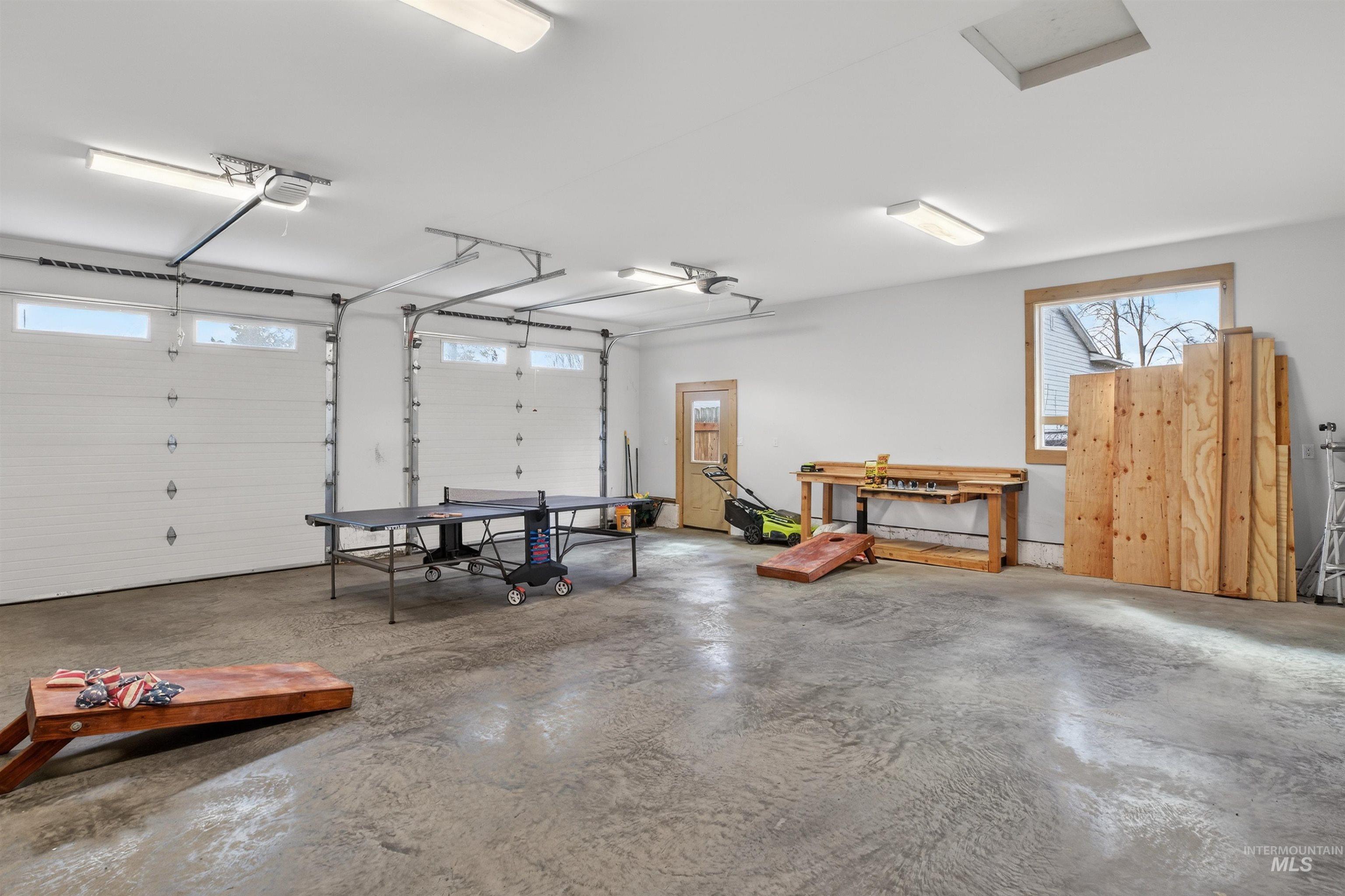 1321 Lande Lane, Moscow, Idaho 83843, 4 Bedrooms, 3 Bathrooms, Residential For Sale, Price $755,000,MLS 98979788