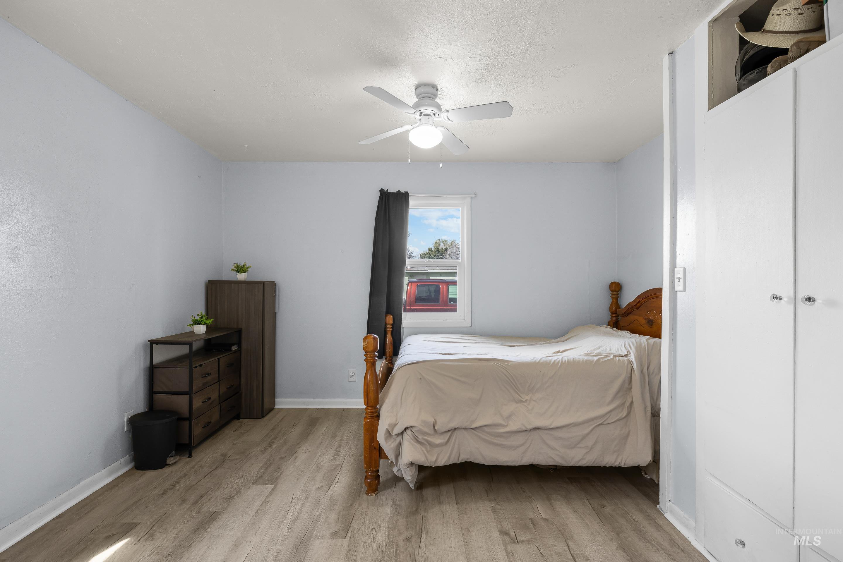 1265 E 4th N, Mountain Home, Idaho 83647-2902, 3 Bedrooms, 1 Bathroom, Residential For Sale, Price $274,990, 98979789