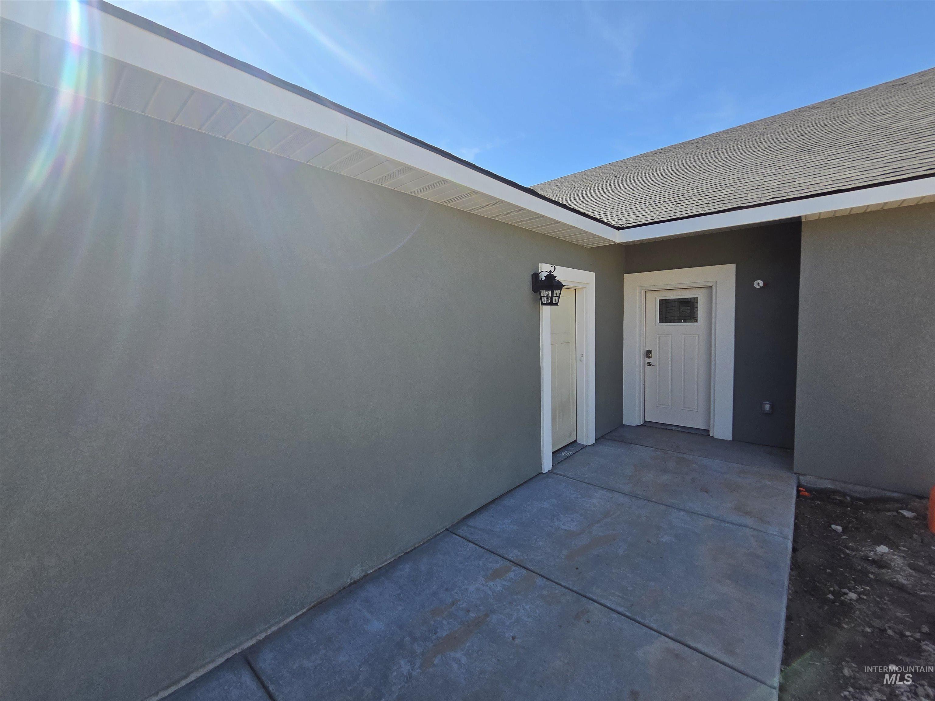 40 Lakeside Loop, Burley, Idaho 83318, 3 Bedrooms, 2 Bathrooms, Residential For Sale, Price $442,999, 98979790