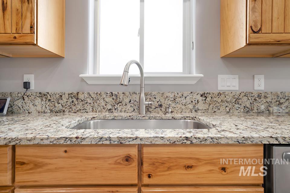 6550 Little Willow Road, Payette, Idaho 83661, 4 Bedrooms, 2 Bathrooms, Residential For Sale, Price $875,000,MLS 98979794