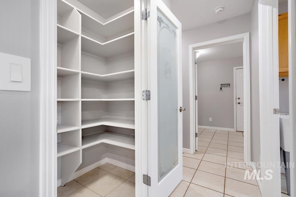 6550 Little Willow Road, Payette, Idaho 83661, 4 Bedrooms, 2 Bathrooms, Residential For Sale, Price $875,000,MLS 98979794