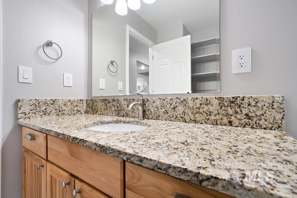 6550 Little Willow Road, Payette, Idaho 83661, 4 Bedrooms, 2 Bathrooms, Residential For Sale, Price $875,000,MLS 98979794