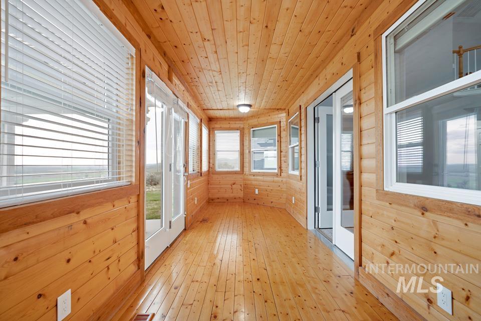 6550 Little Willow Road, Payette, Idaho 83661, 4 Bedrooms, 2 Bathrooms, Residential For Sale, Price $875,000,MLS 98979794