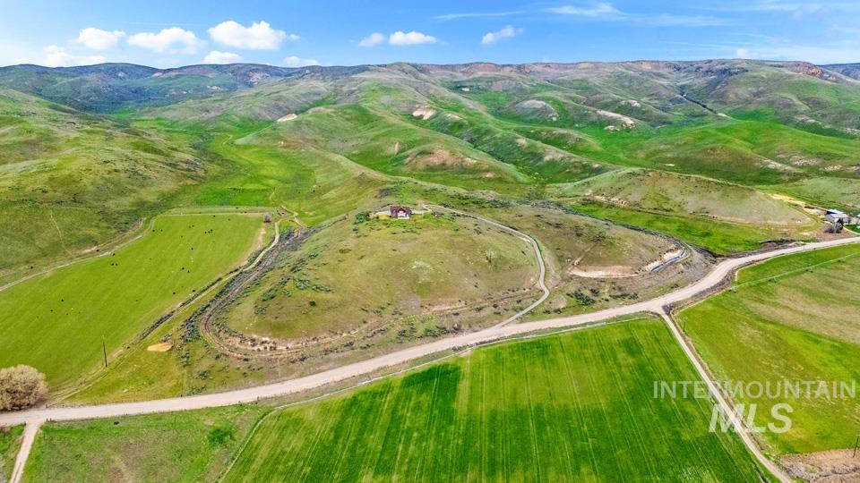 6550 Little Willow Road, Payette, Idaho 83661, 4 Bedrooms, 2 Bathrooms, Residential For Sale, Price $875,000,MLS 98979794