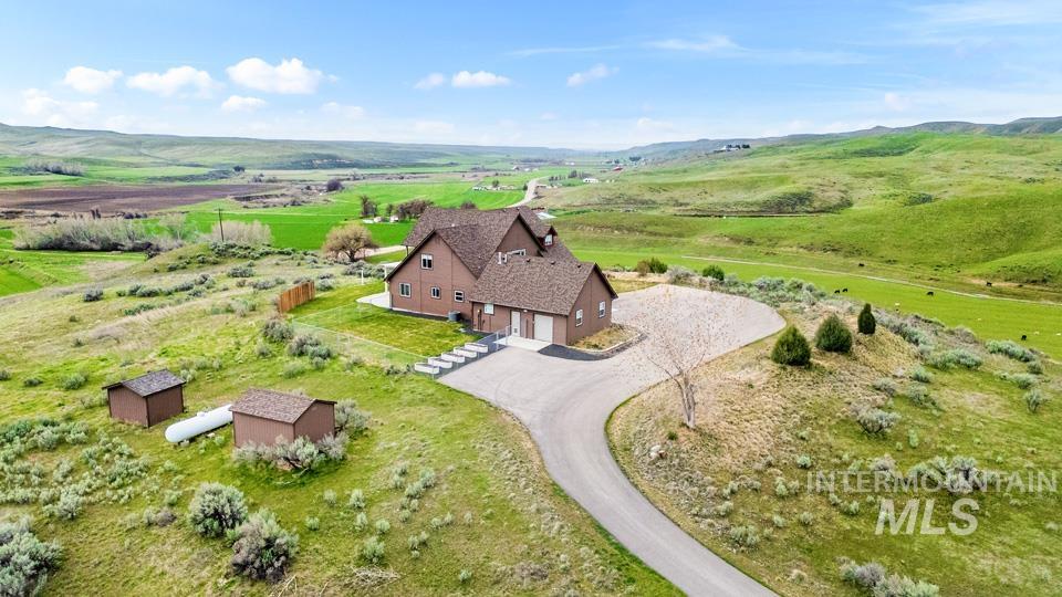 6550 Little Willow Road, Payette, Idaho 83661, 4 Bedrooms, 2 Bathrooms, Residential For Sale, Price $875,000,MLS 98979794