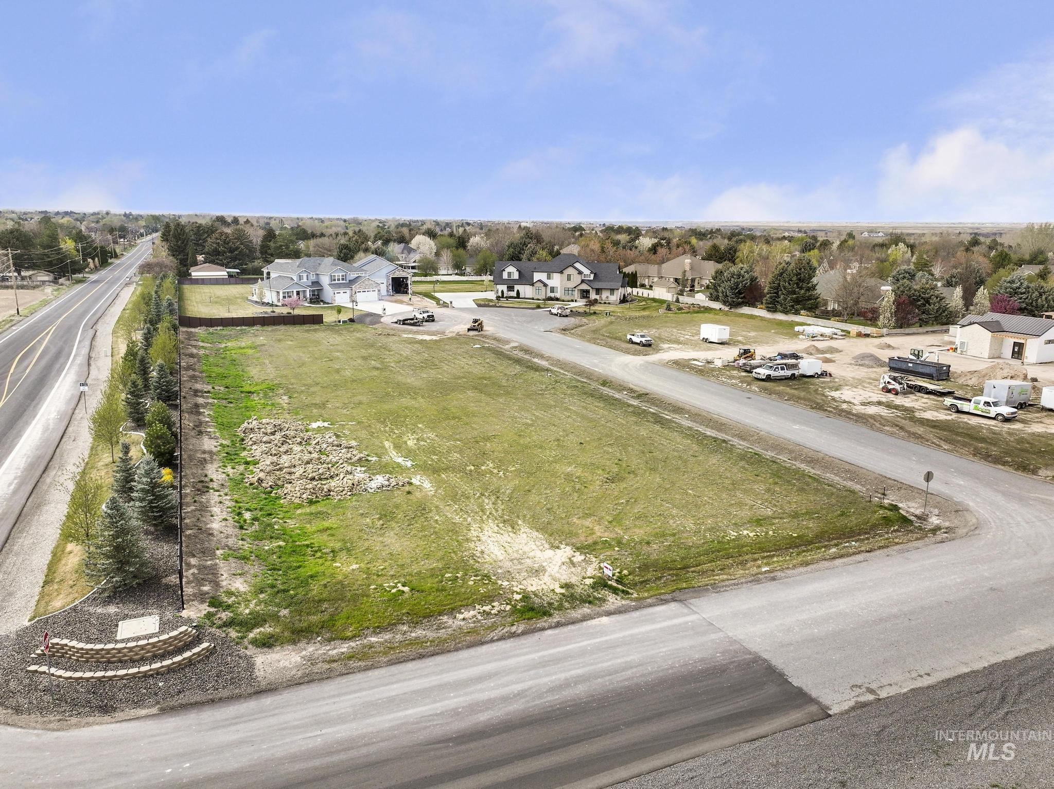 3280 Peytons Pl, Twin Falls, Idaho 83301, 3 Bedrooms, 3 Bathrooms, Residential For Sale, Price $927,500,MLS 98979795