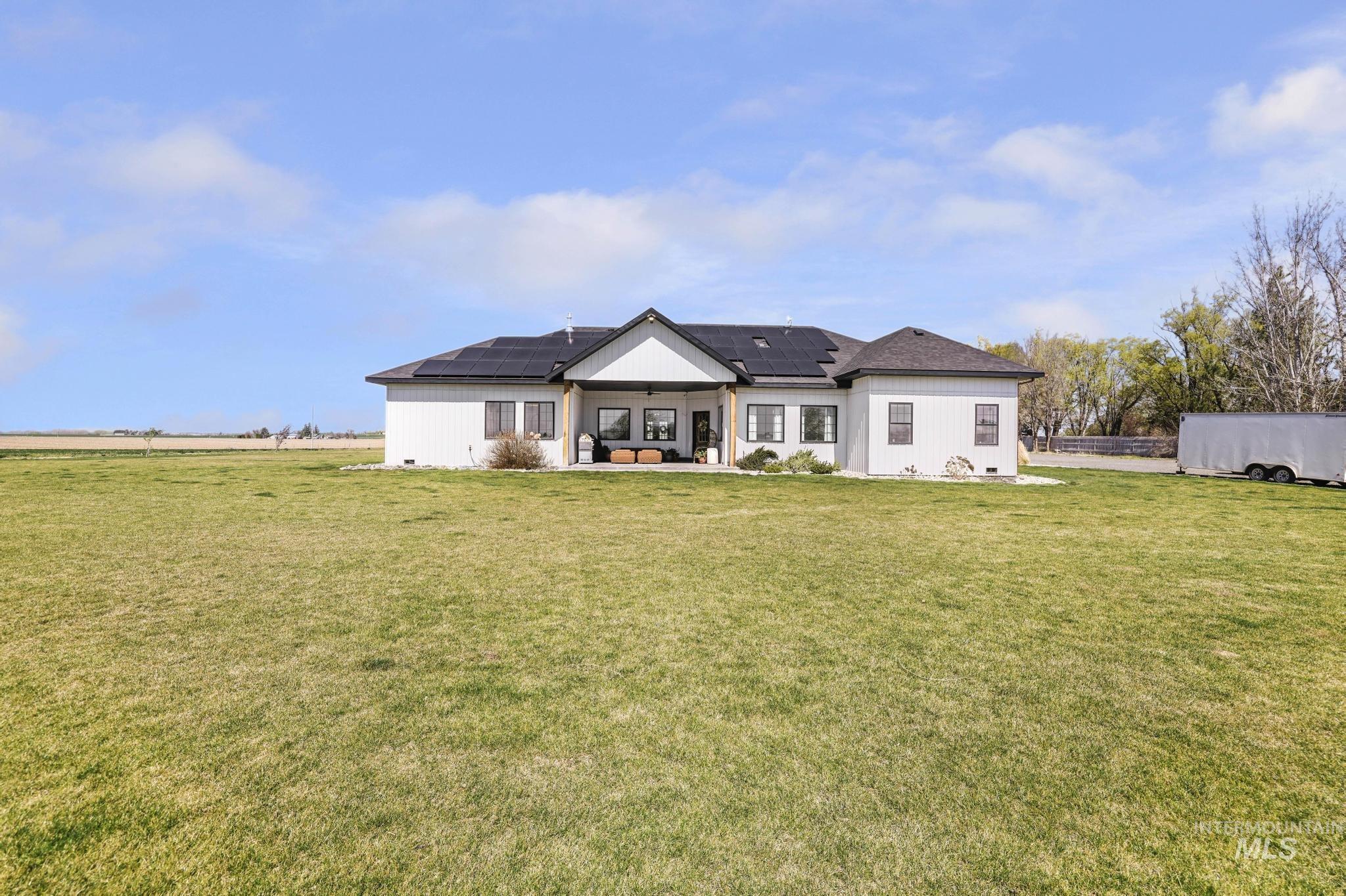 2235 E 3100 S, Wendell, Idaho 83355, 5 Bedrooms, 3.5 Bathrooms, Residential For Sale, Price $1,200,000, 98979796