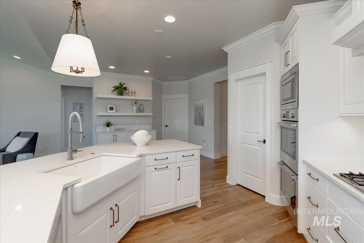 6638 N Spindrift Way, Meridian, Idaho 83646, 4 Bedrooms, 2 Bathrooms, Residential For Sale, Price $684,900,MLS 98979798