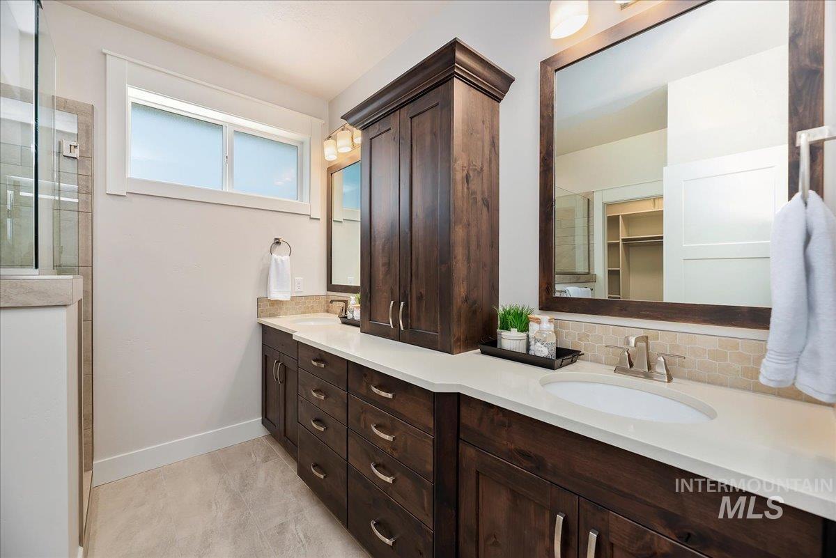 6638 N Spindrift Way, Meridian, Idaho 83646, 4 Bedrooms, 2 Bathrooms, Residential For Sale, Price $684,900,MLS 98979798