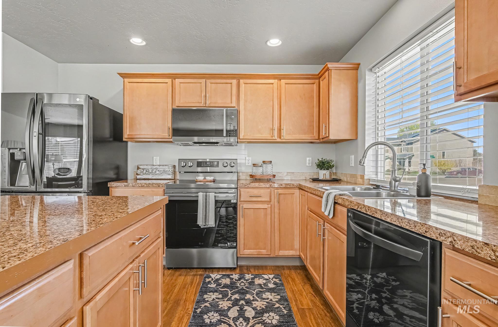 1603 W Tamarack Dr, Nampa, Idaho 83651, 3 Bedrooms, 2 Bathrooms, Residential For Sale, Price $418,000, 98979801