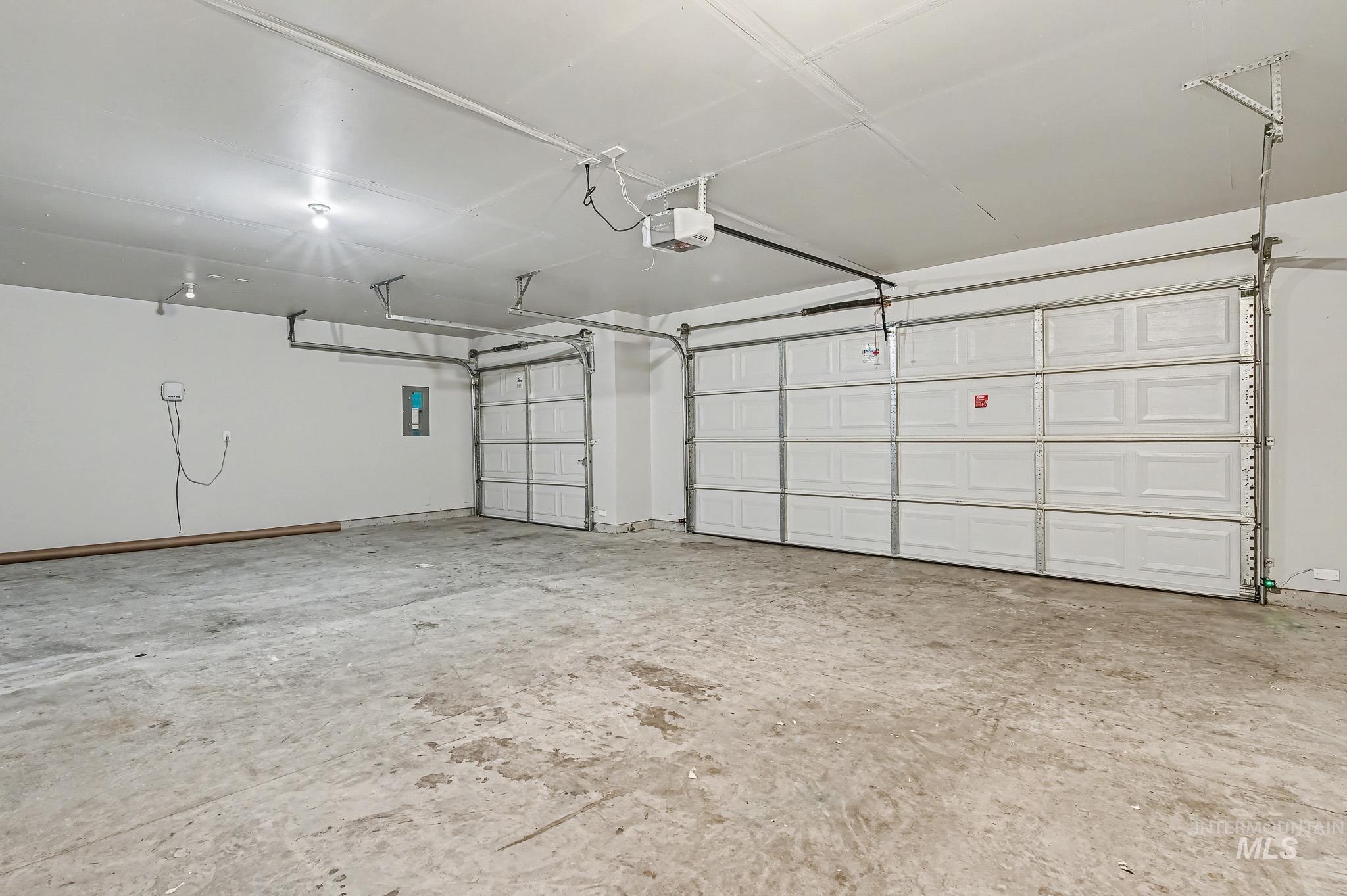 1603 W Tamarack Dr, Nampa, Idaho 83651, 3 Bedrooms, 2 Bathrooms, Residential For Sale, Price $419,999, 98979801