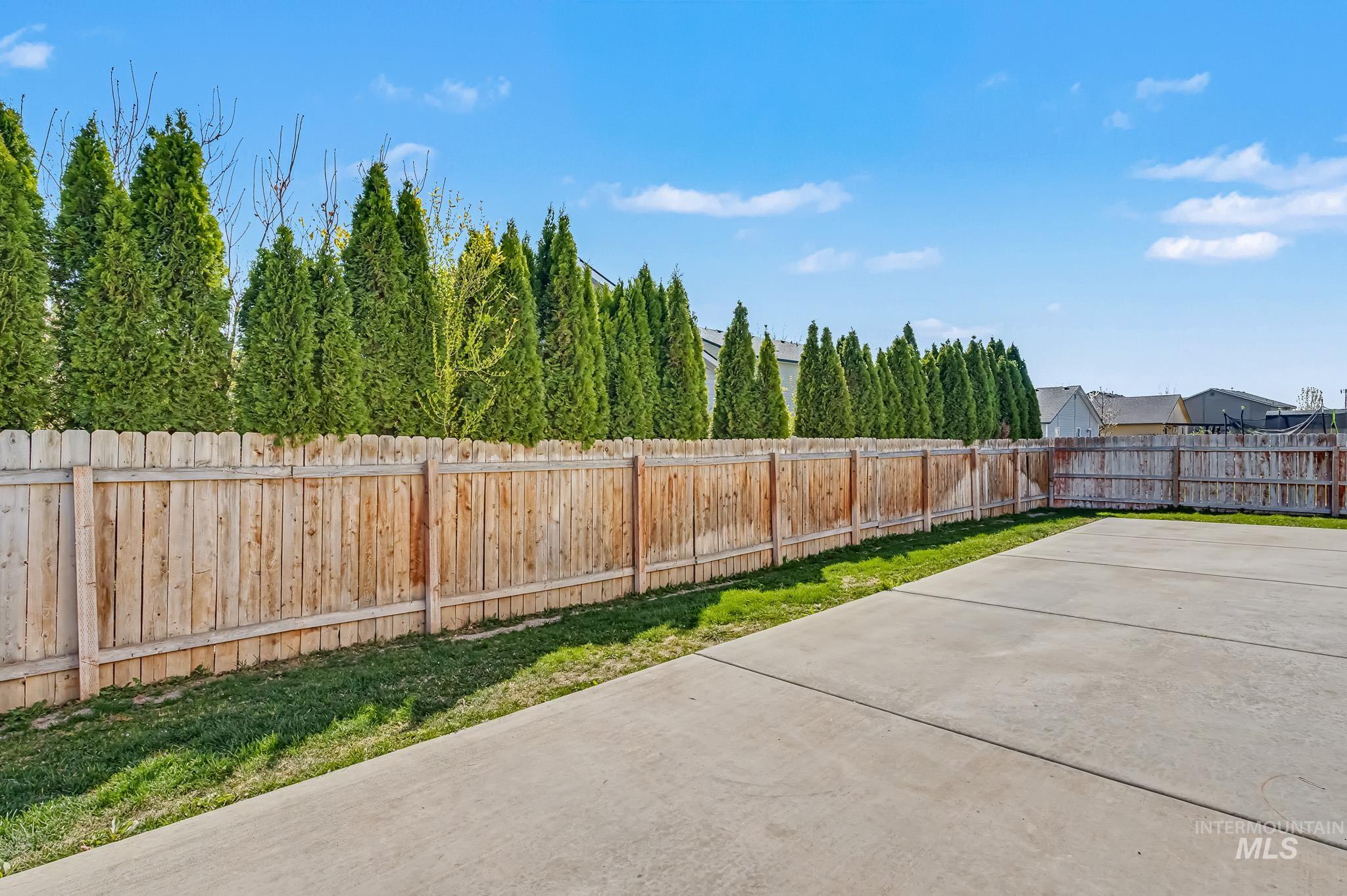 1603 W Tamarack Dr, Nampa, Idaho 83651, 3 Bedrooms, 2 Bathrooms, Residential For Sale, Price $419,999, 98979801