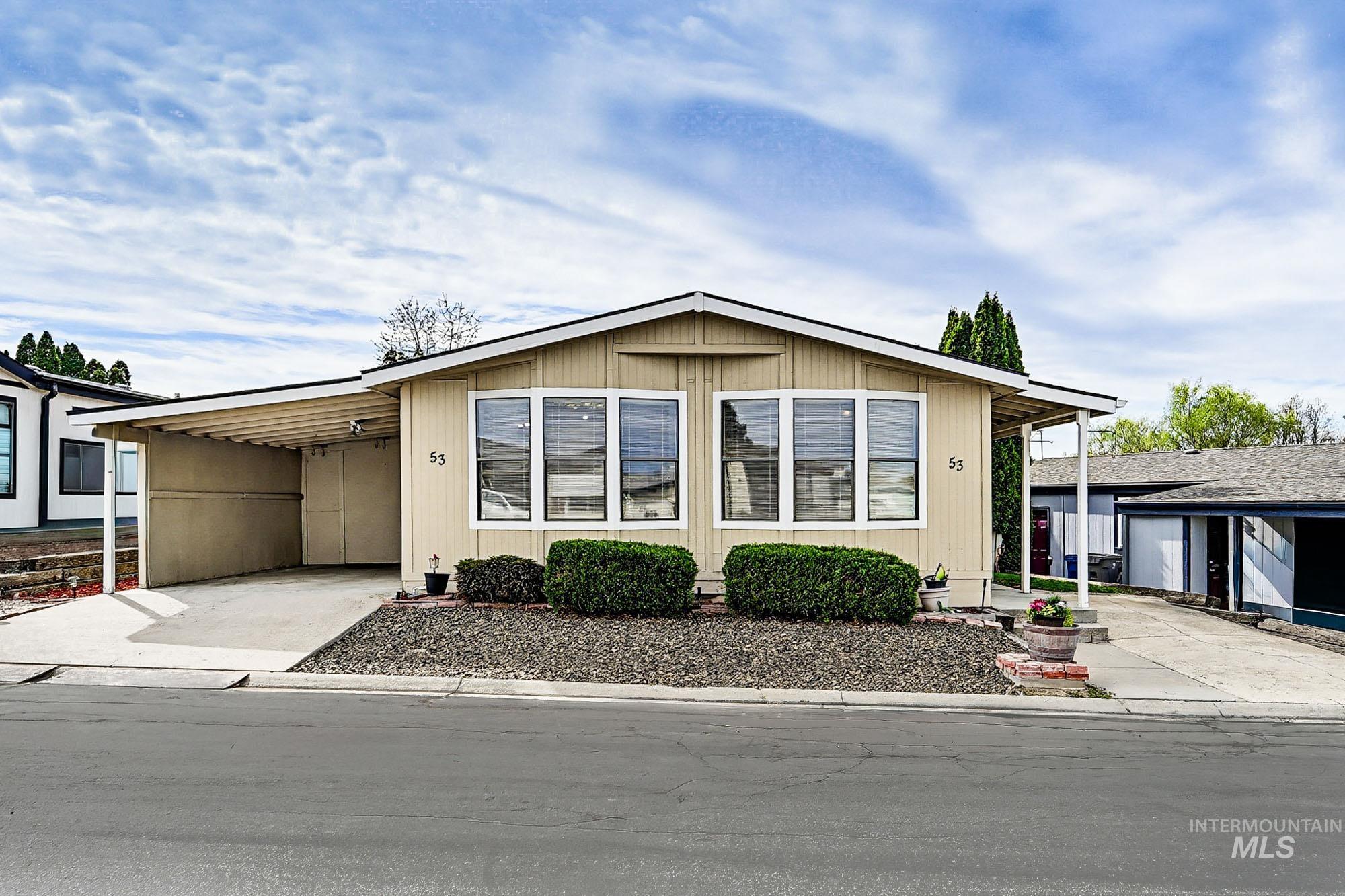 1907 W Flamingo Ave Unit 53, Nampa, Idaho 83651-1681, 2 Bedrooms, 2 Bathrooms, Residential For Sale, Price $159,500, 98979802