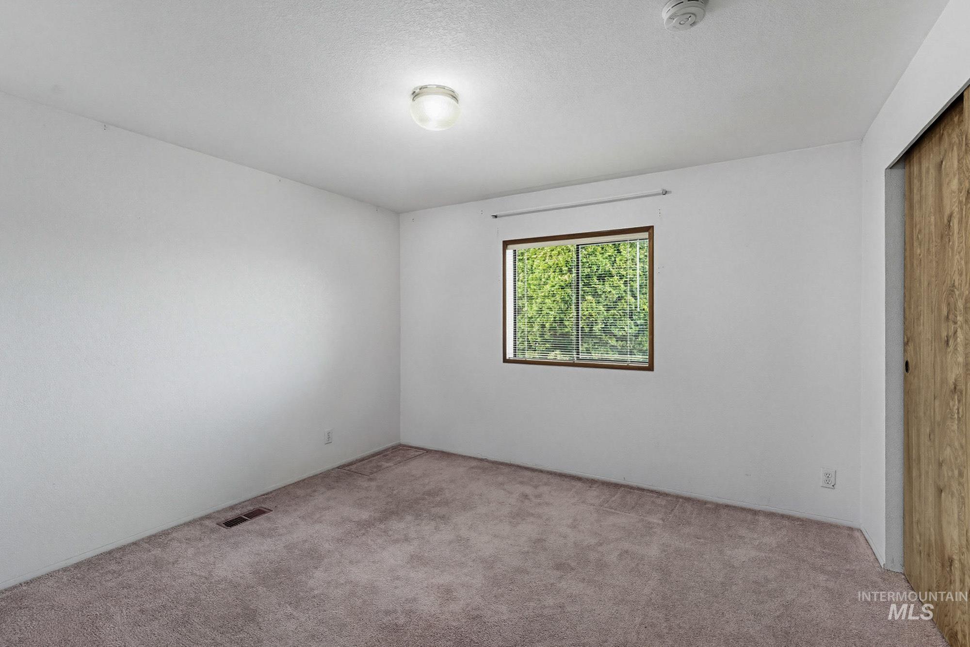 1907 W Flamingo Ave Unit 53, Nampa, Idaho 83651-1681, 2 Bedrooms, 2 Bathrooms, Residential For Sale, Price $159,500, 98979802